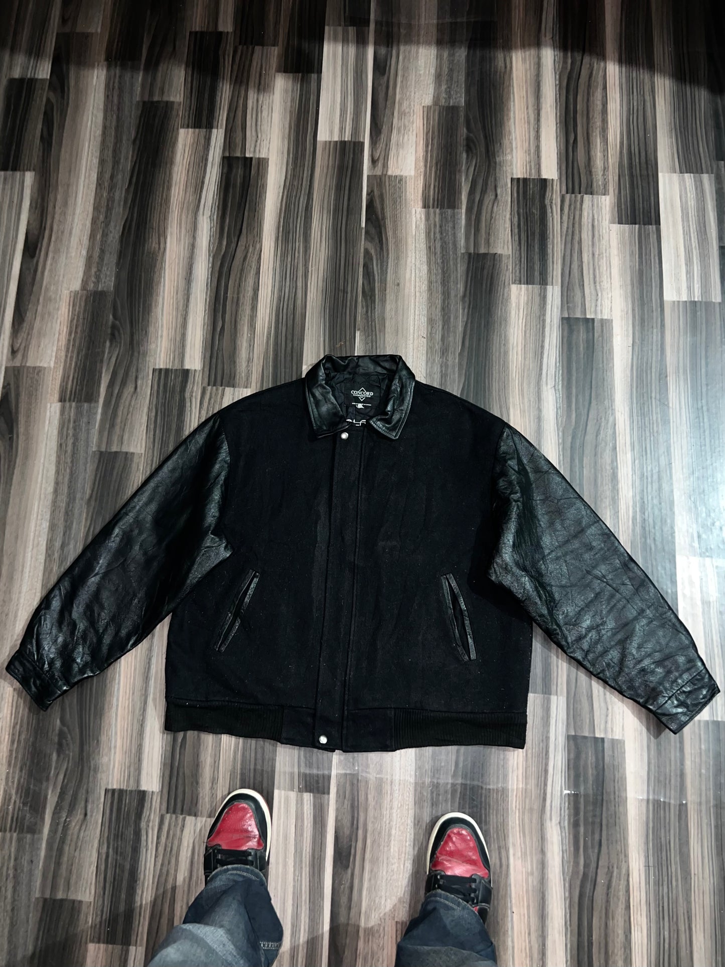ZUltra Premium Original Leather Sleeve Varsity Jacket (L/XL)