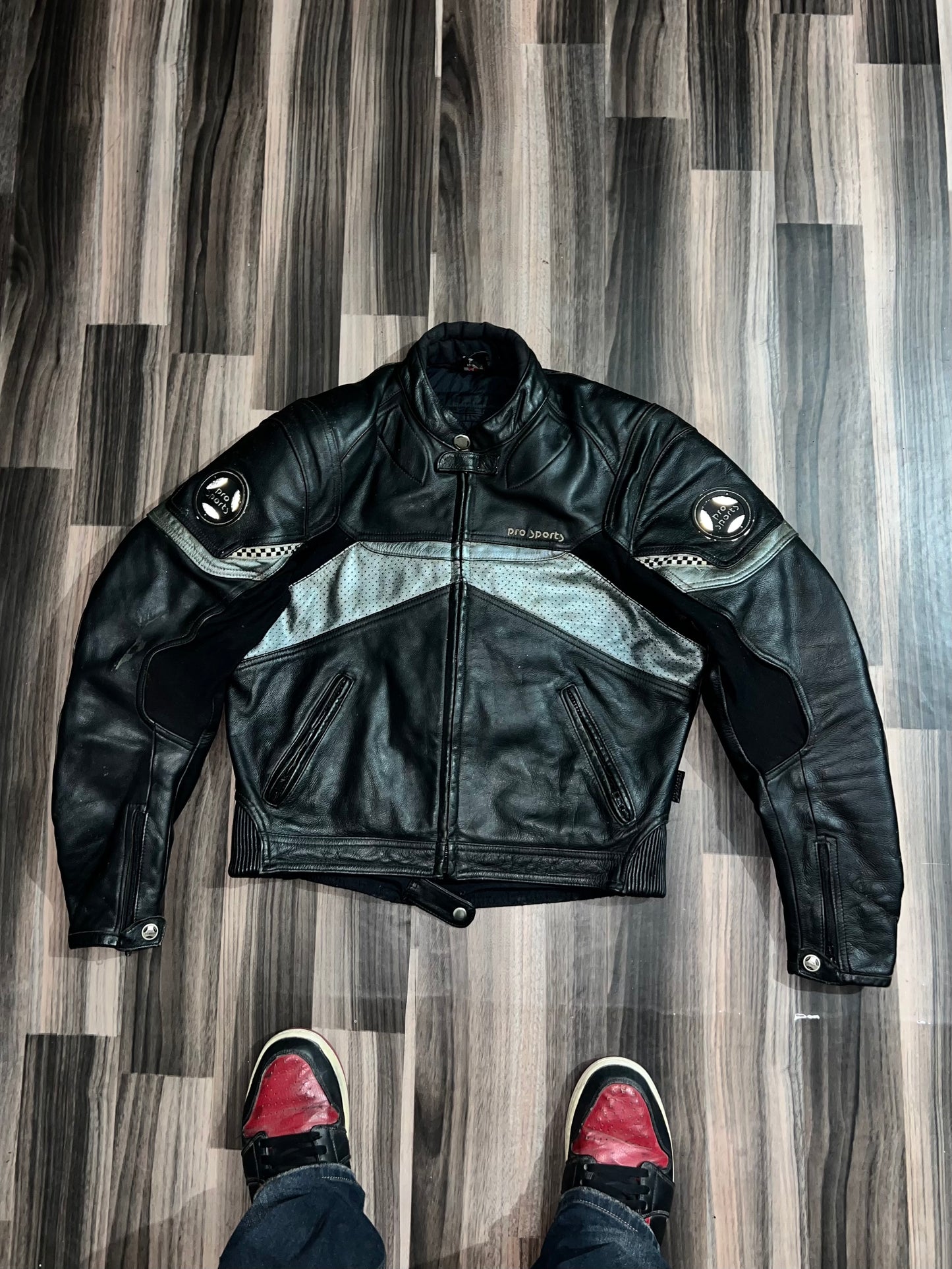 Z *Super Premium Original Leather Jacket (S/M)