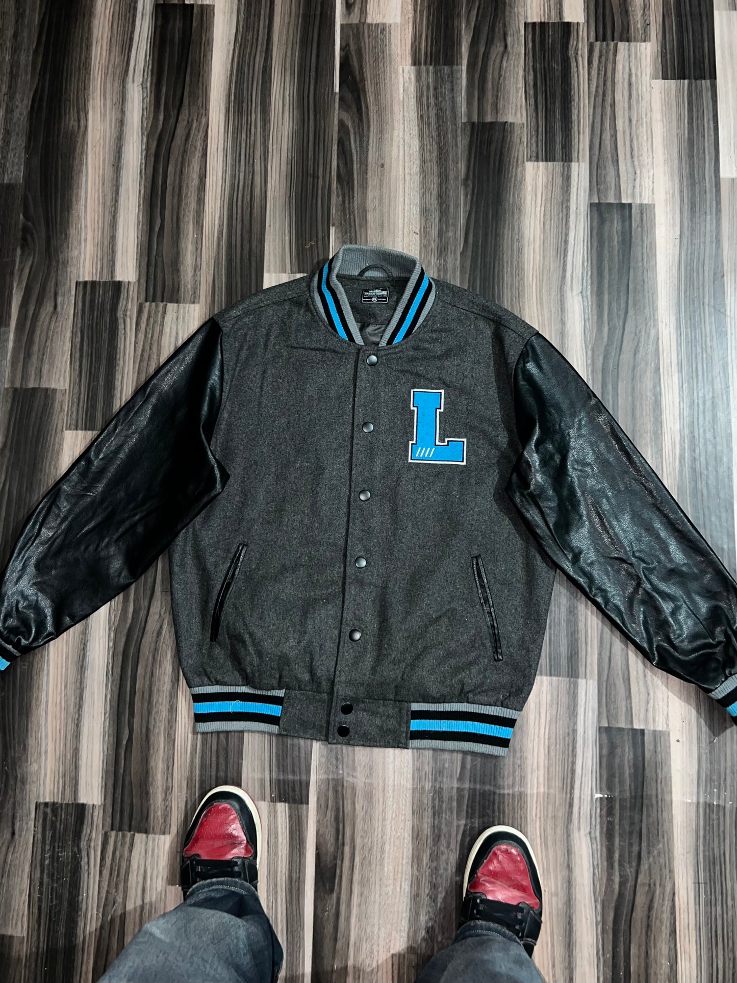 ZUltra Premium Leather Sleeve Varsity Jacket (L/XL)