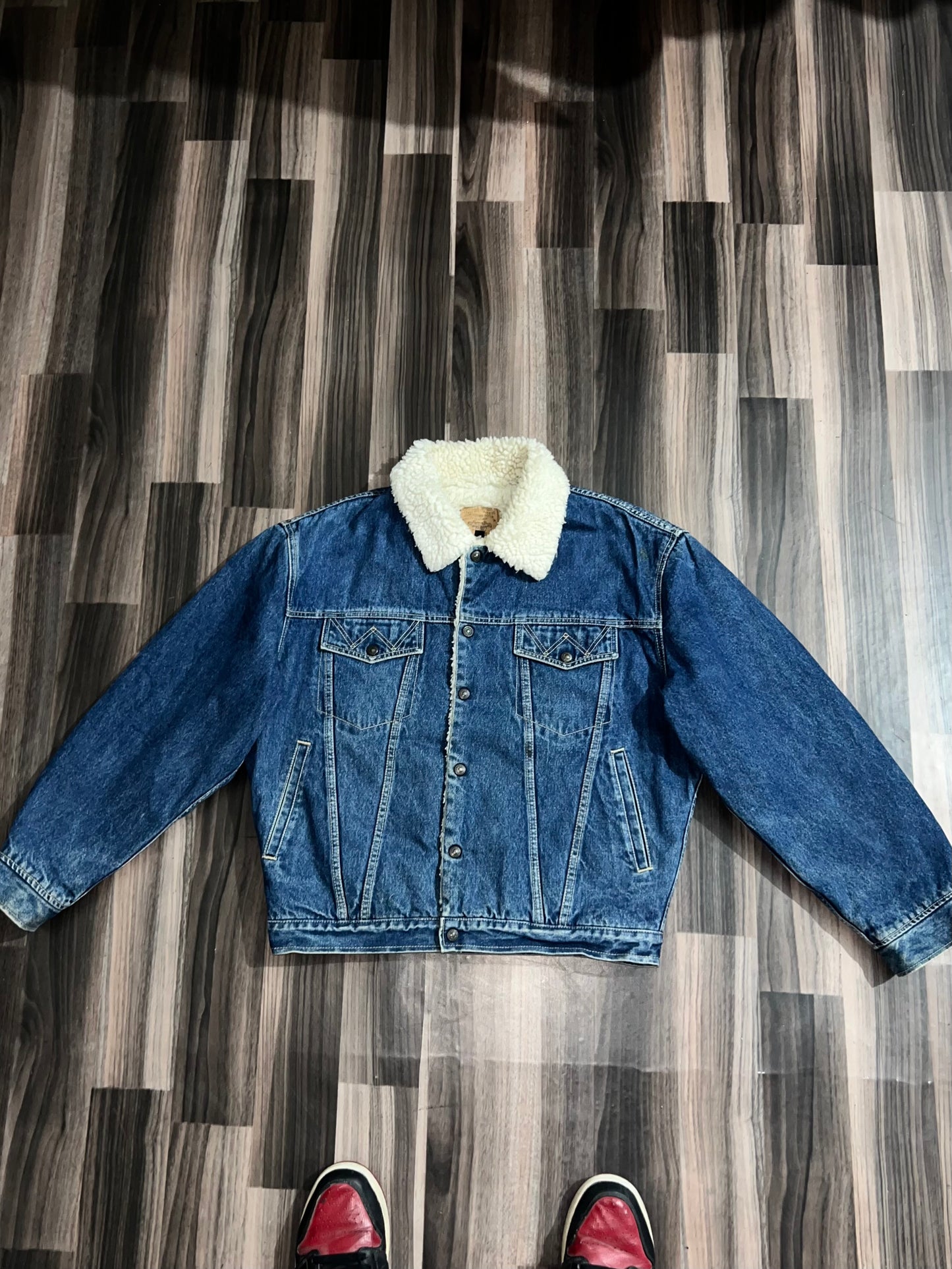 A Premium Denim Fur Jacket(Buy one get one free) M/L