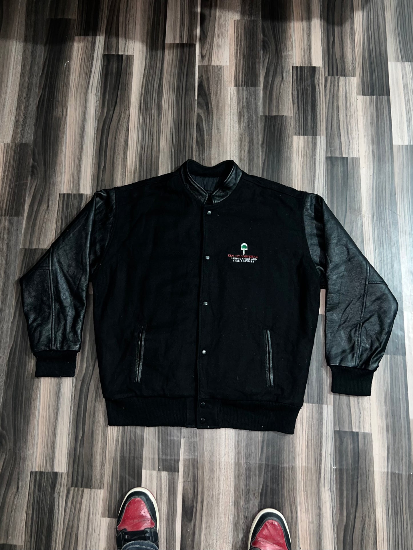 ZPremium Leather Varsity Jacket (Buy one get one free) XL/2XL