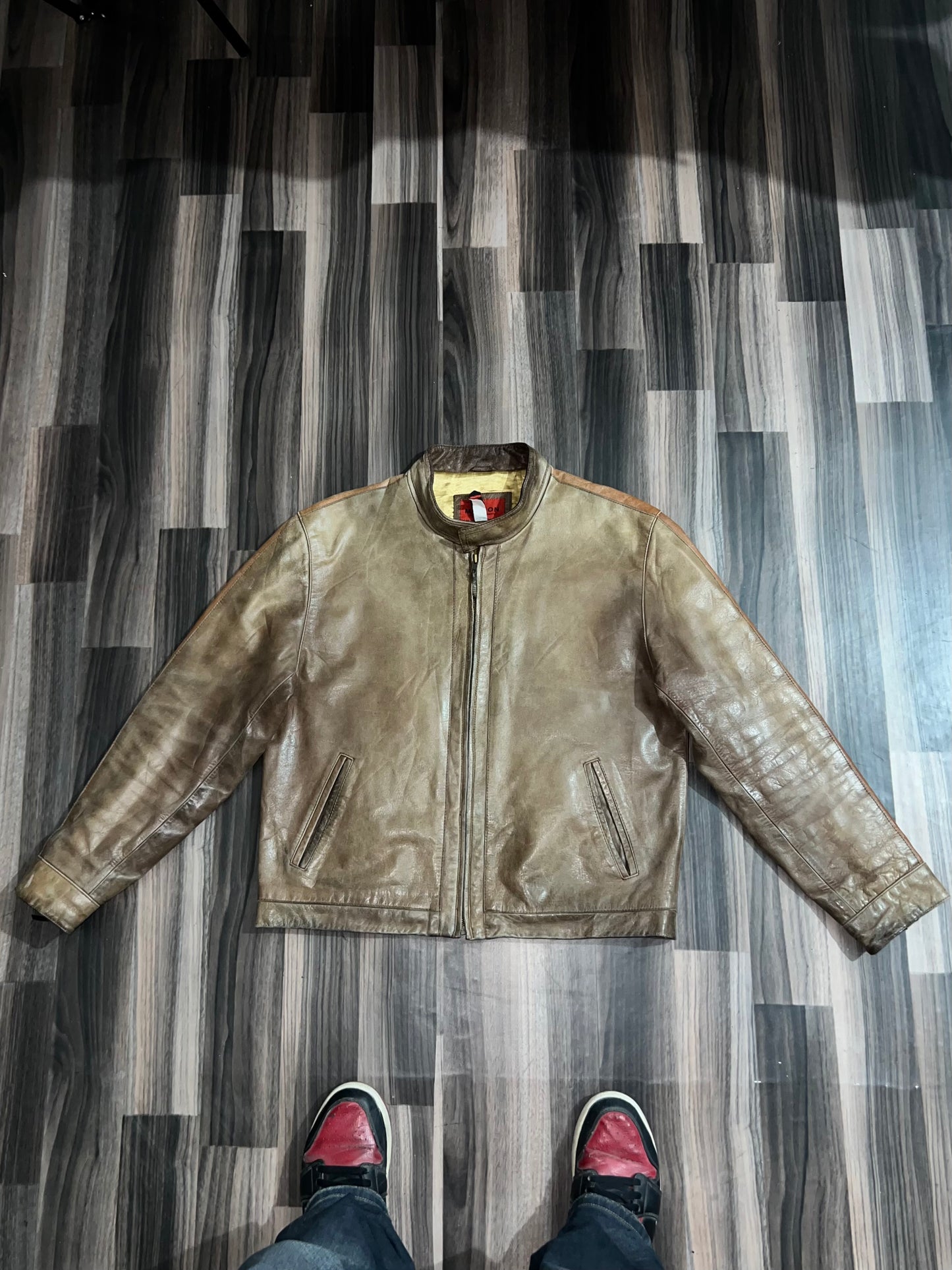 ZPremium Leather (Buy one get one free) L/XL