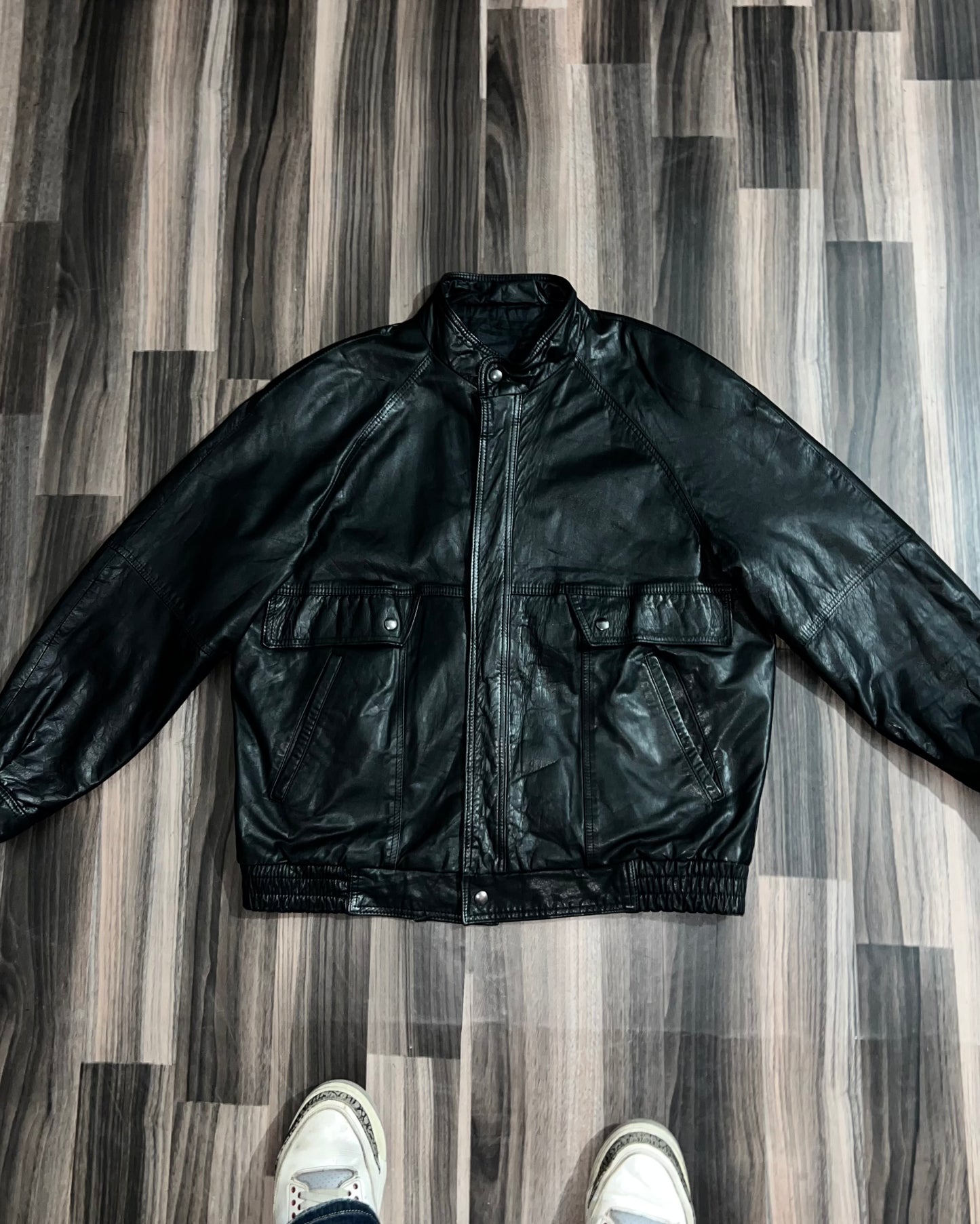 Premium Leather(Buy one get one free)L/Xl