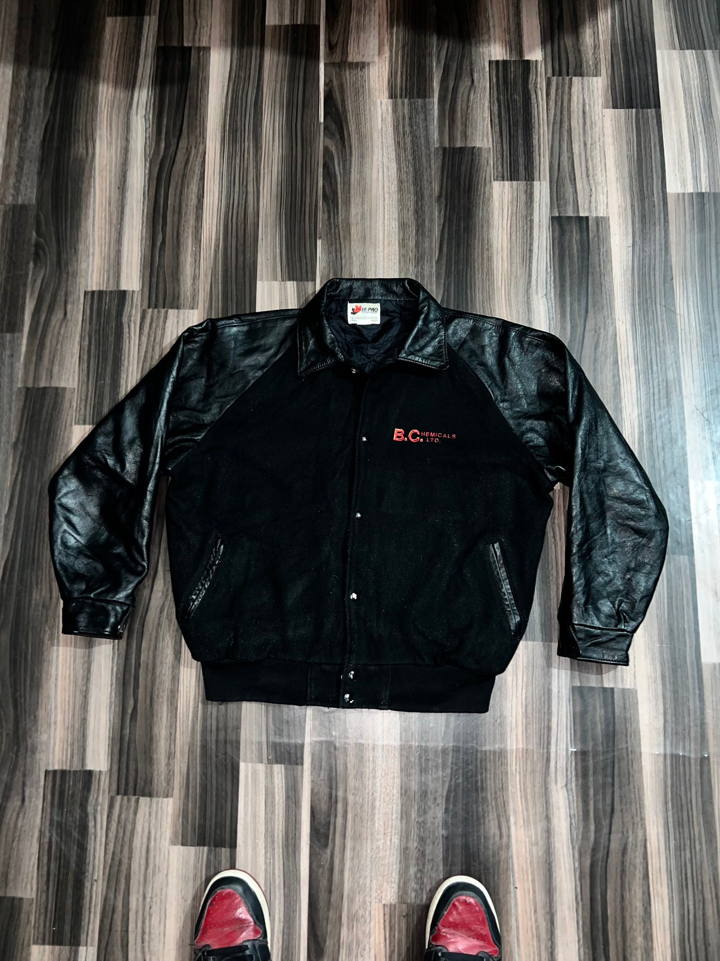 APremium Leather Jacket (M/L)