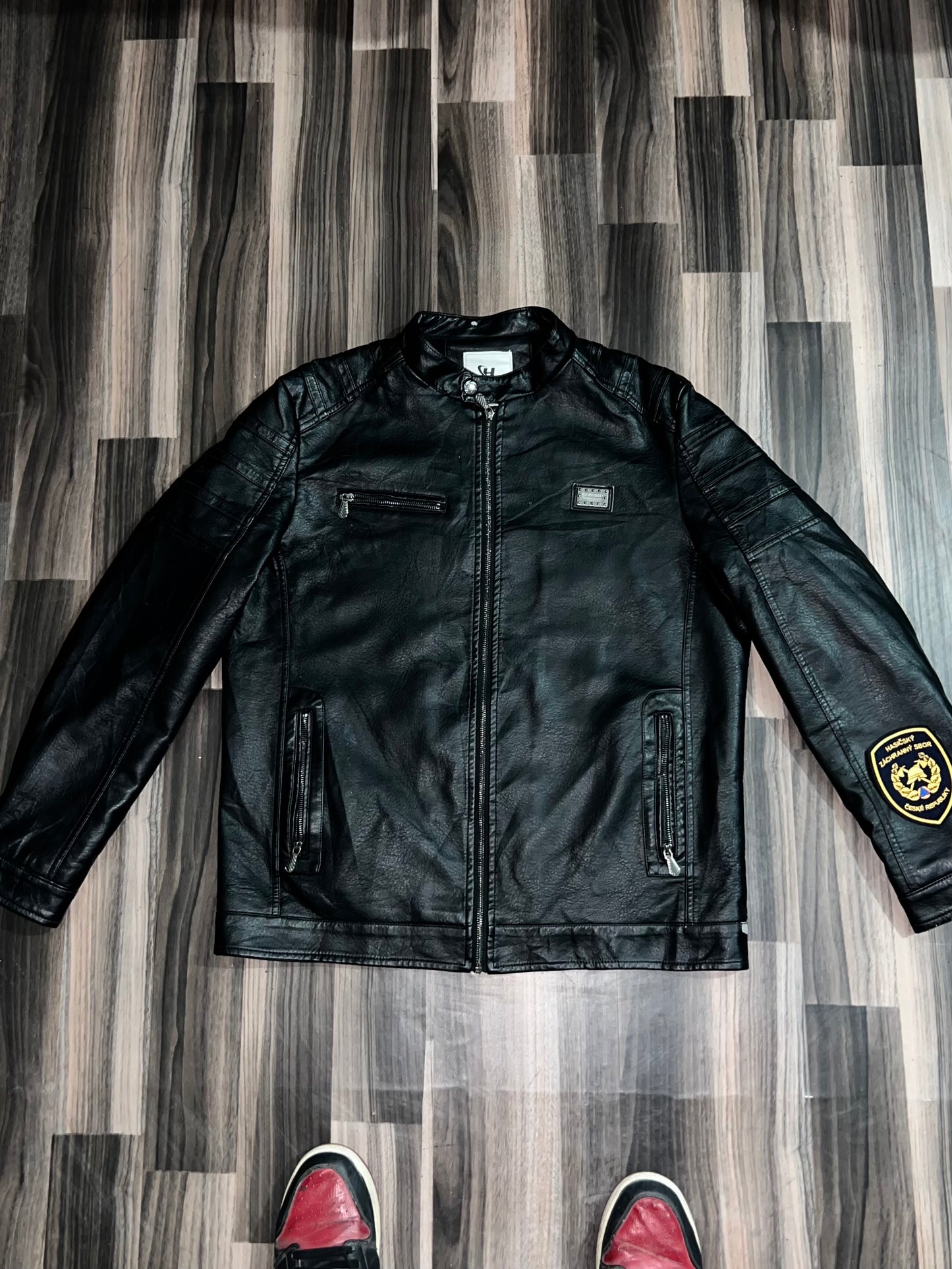 ZPremium Leather(Buy one get one free) XL/2Xl