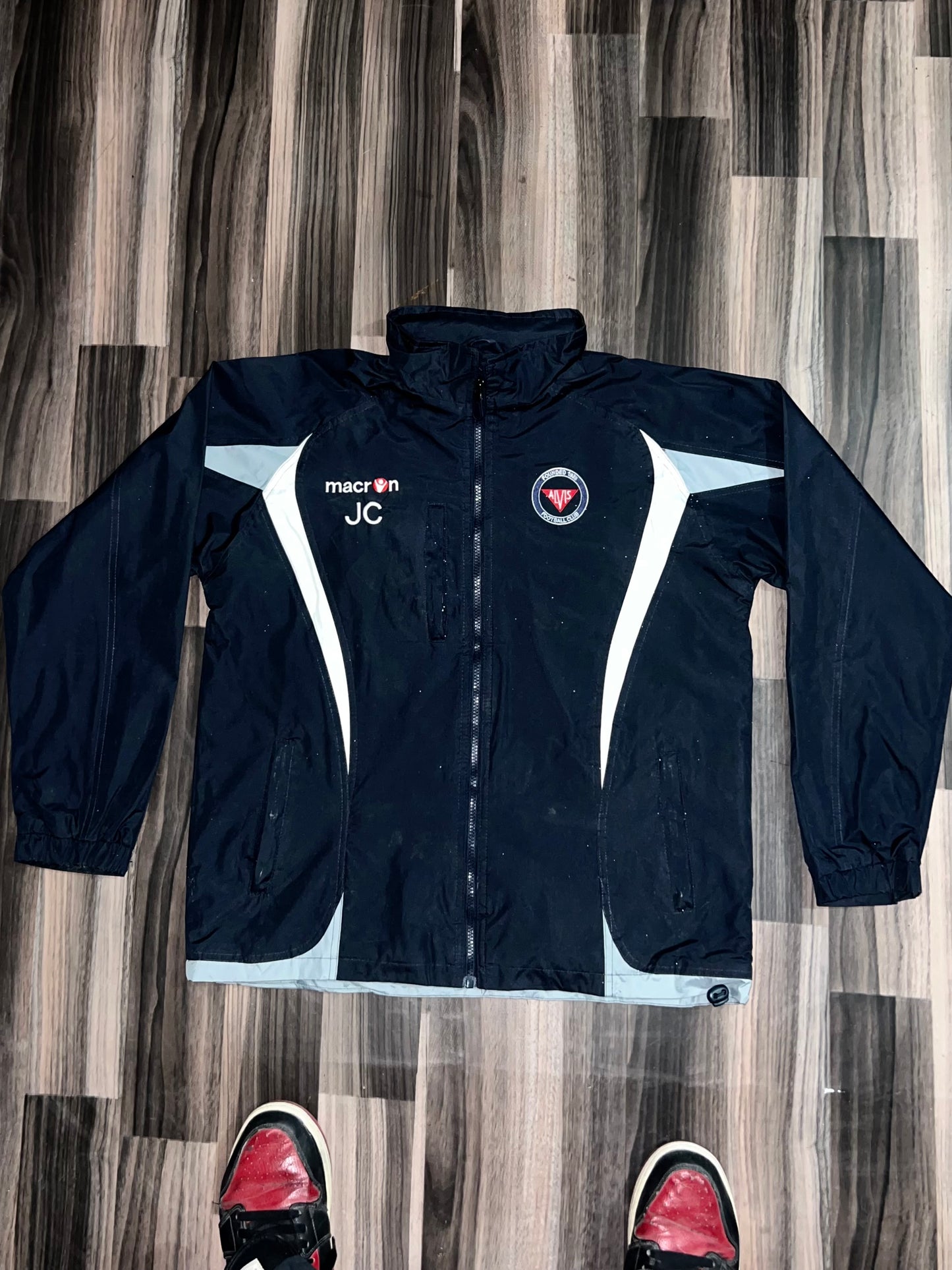 zPremium Minimal Jacket (M/L)