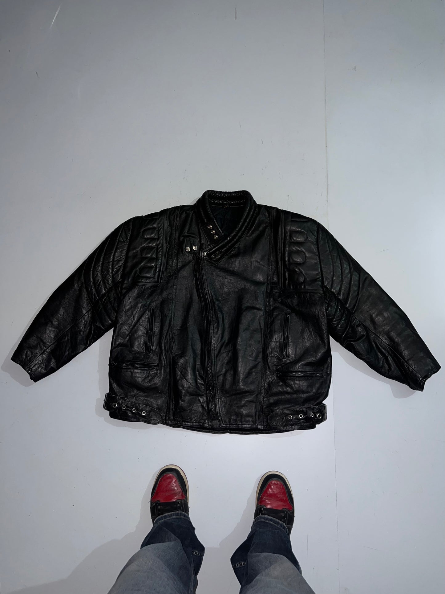 A *Super Premium Original Leather (XL/2XL)