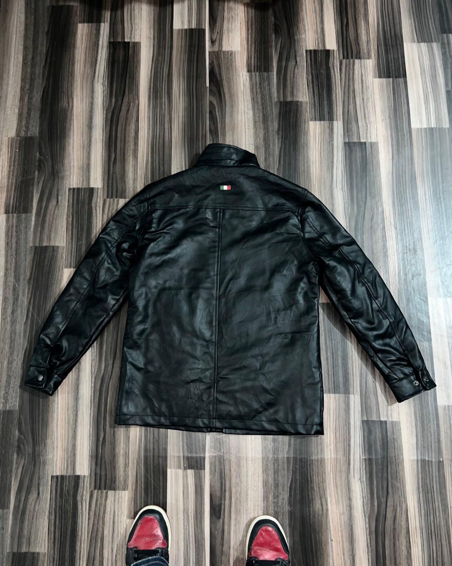 ZPremium Leather(Buy one get one free)L/XL
