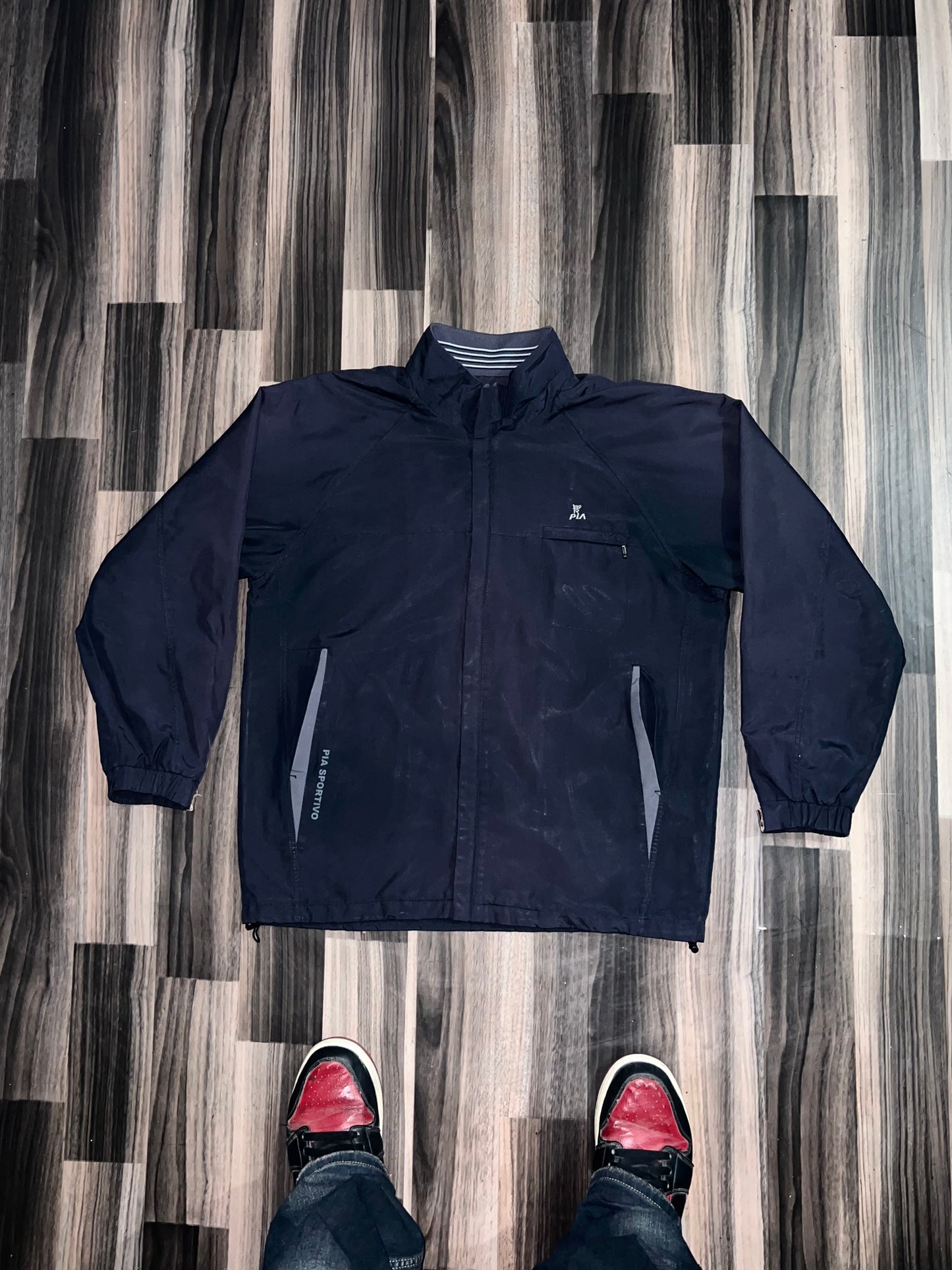 Premium Minimal Jacket (M/L)