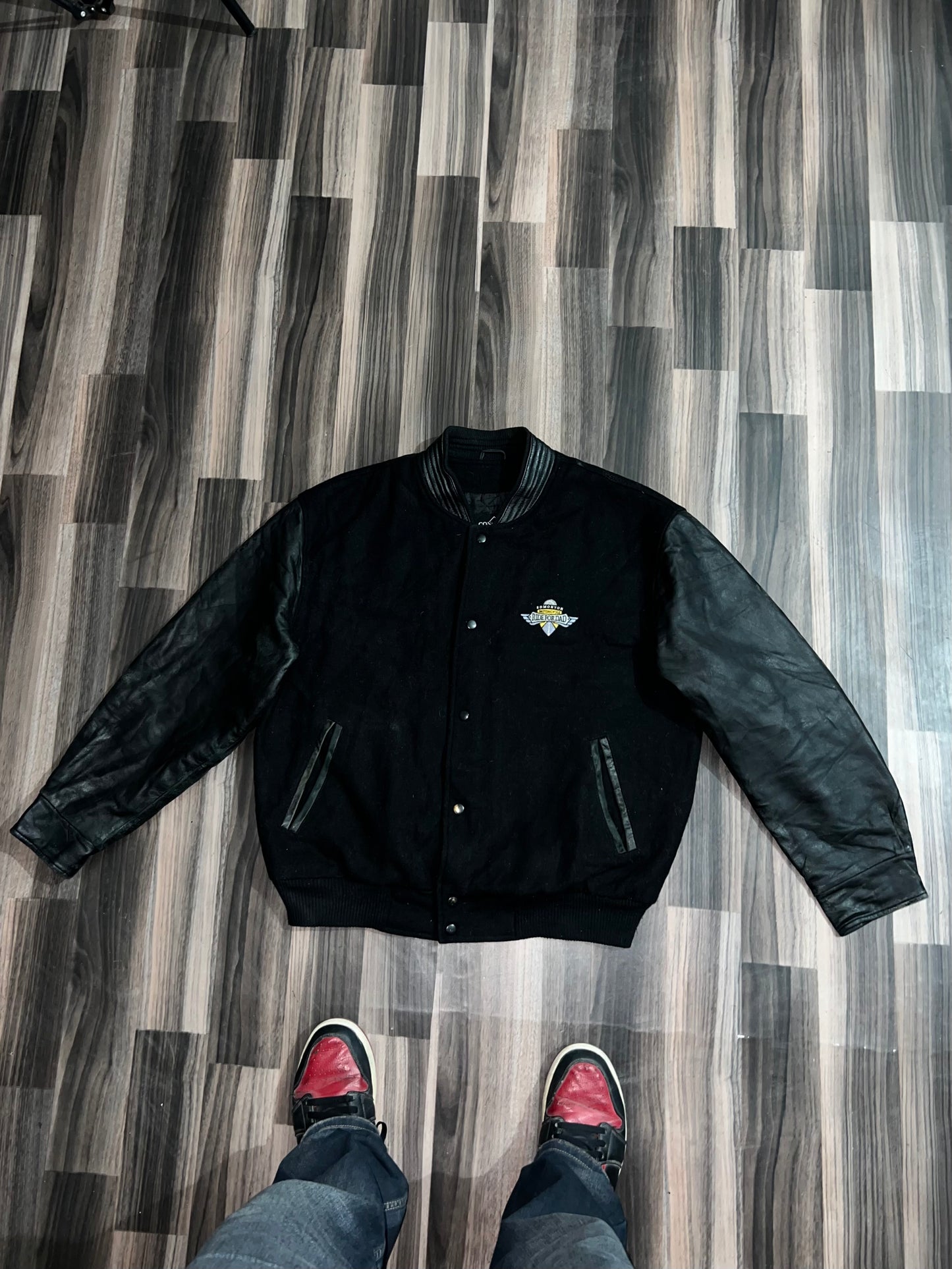 zUltra Premium Leather Varsity Jacket (L/XL)