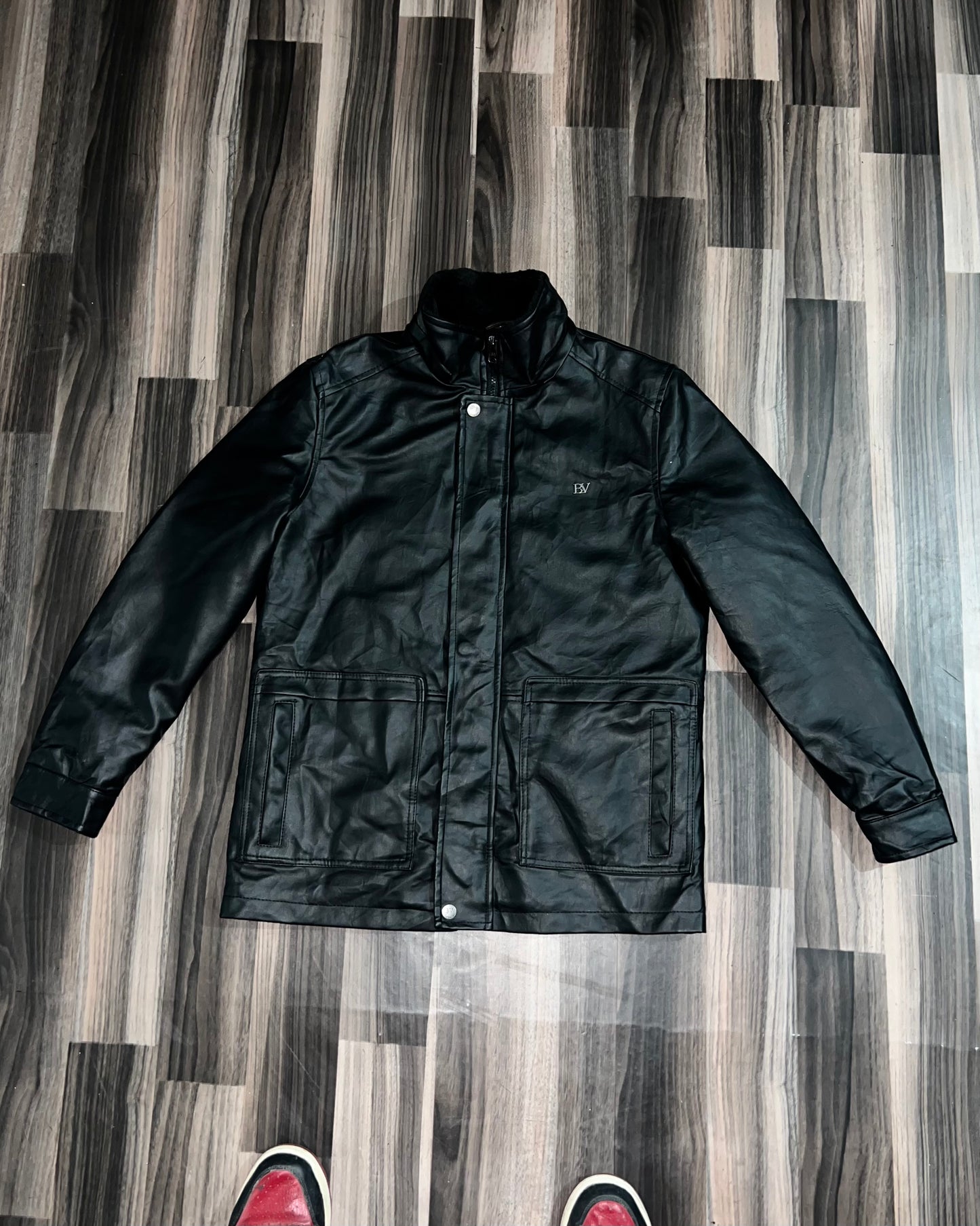 ZPremium Leather(Buy one get one free)L/XL