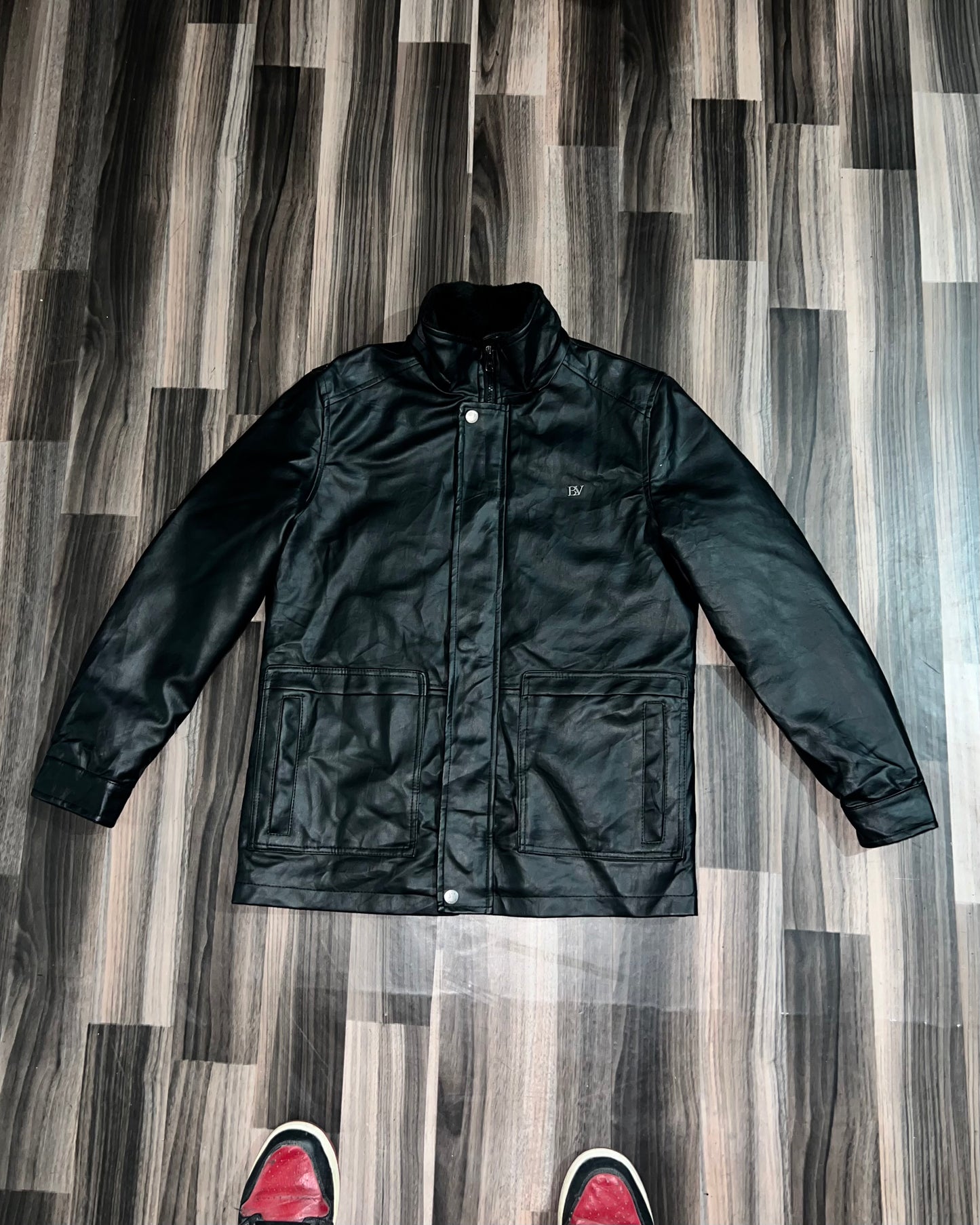 ZPremium Leather(Buy one get one free)L/XL