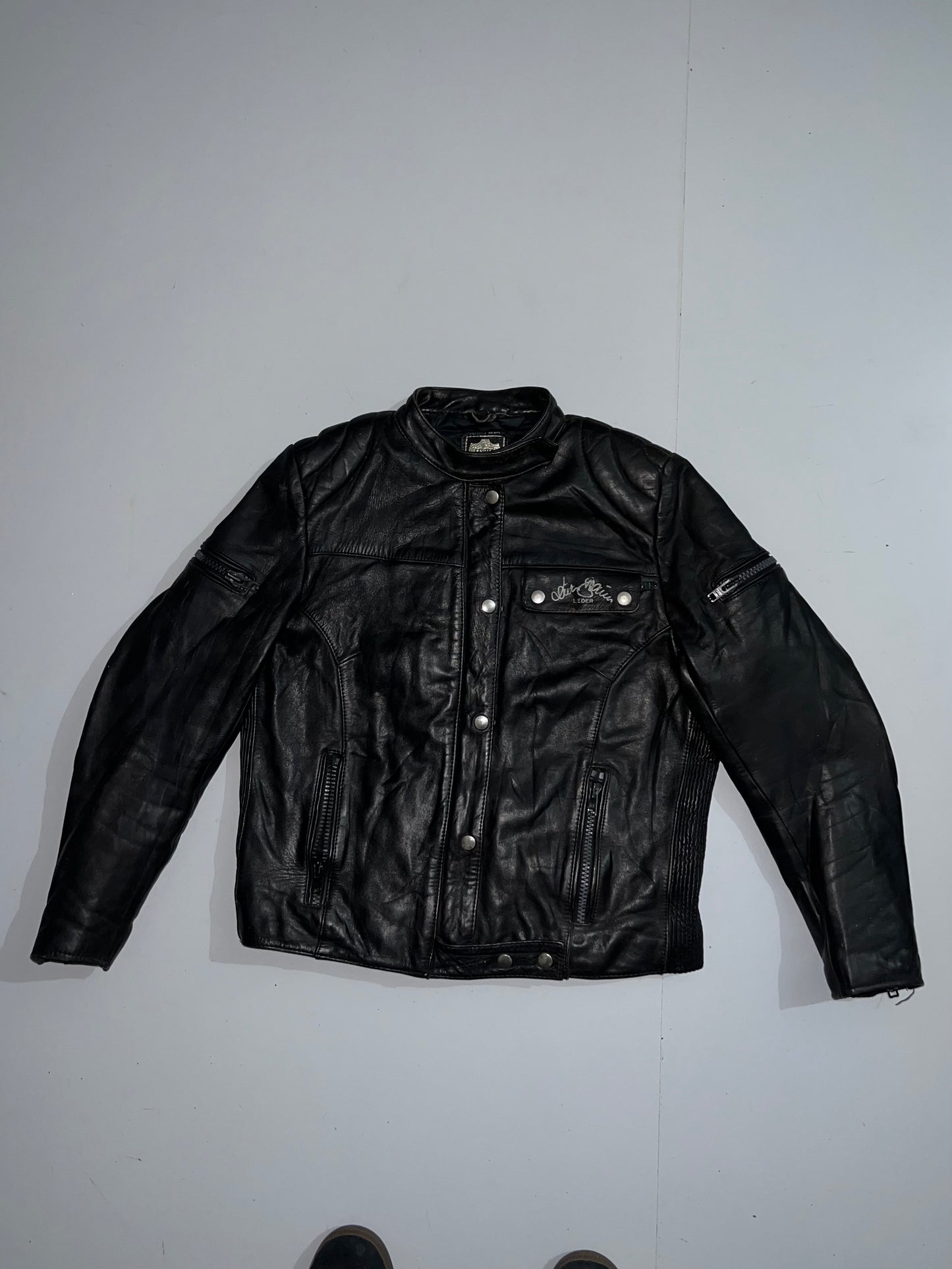 ! Super Premium Original Leather (RARE) (M/L)