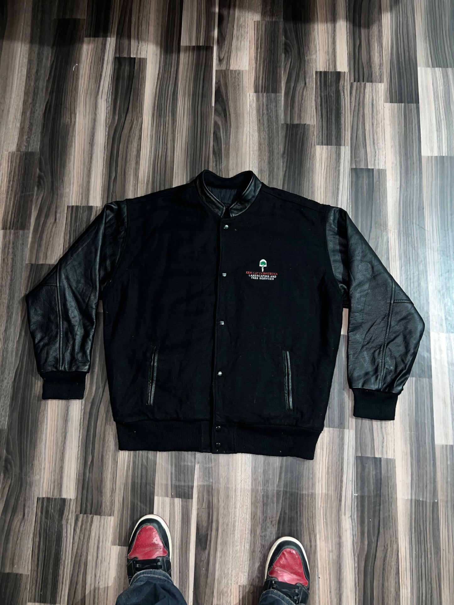 ZPremium Leather Varsity Jacket (Buy one get one free) XL/2XL
