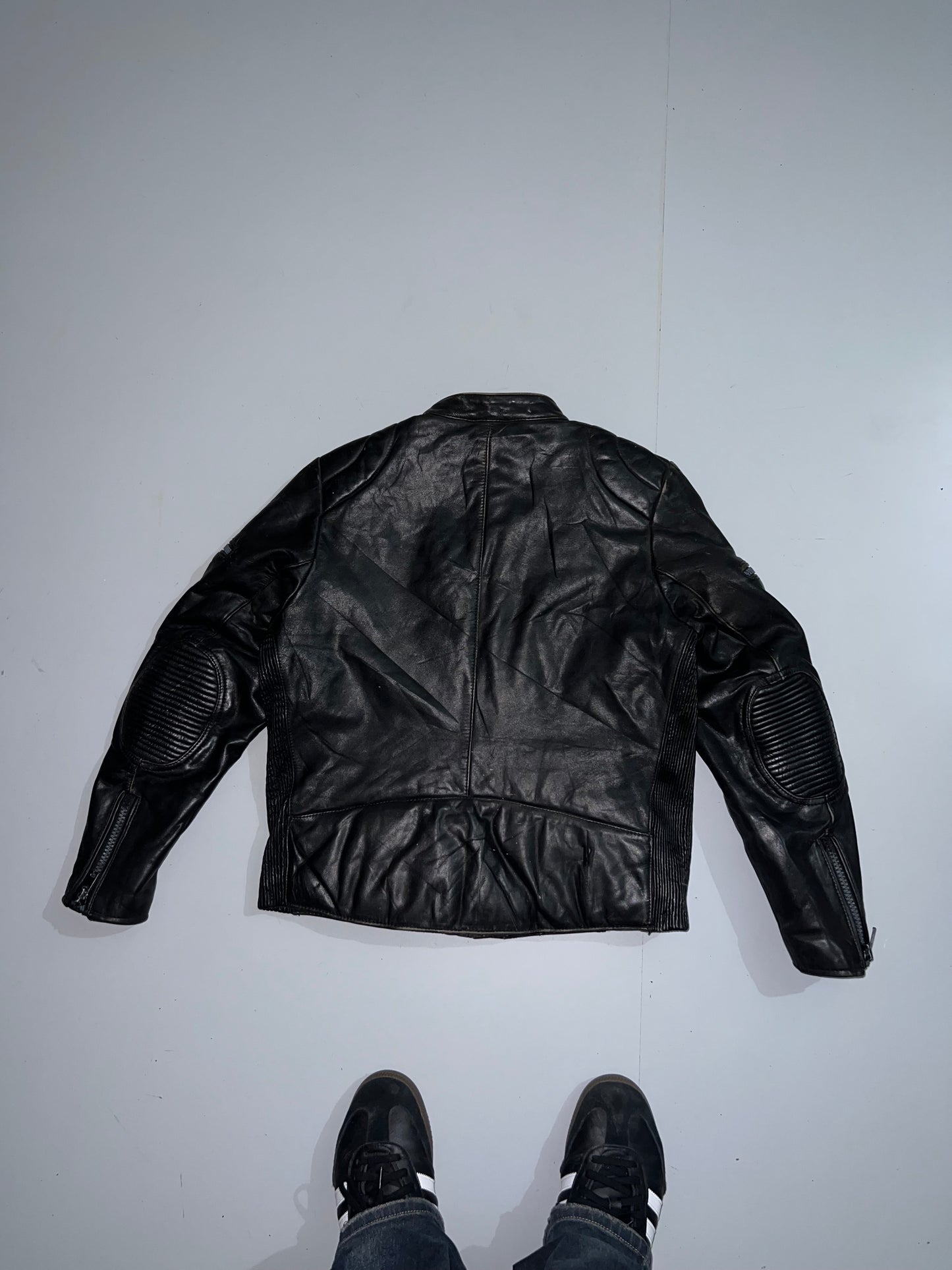 ! Super Premium Original Leather (RARE) (S)