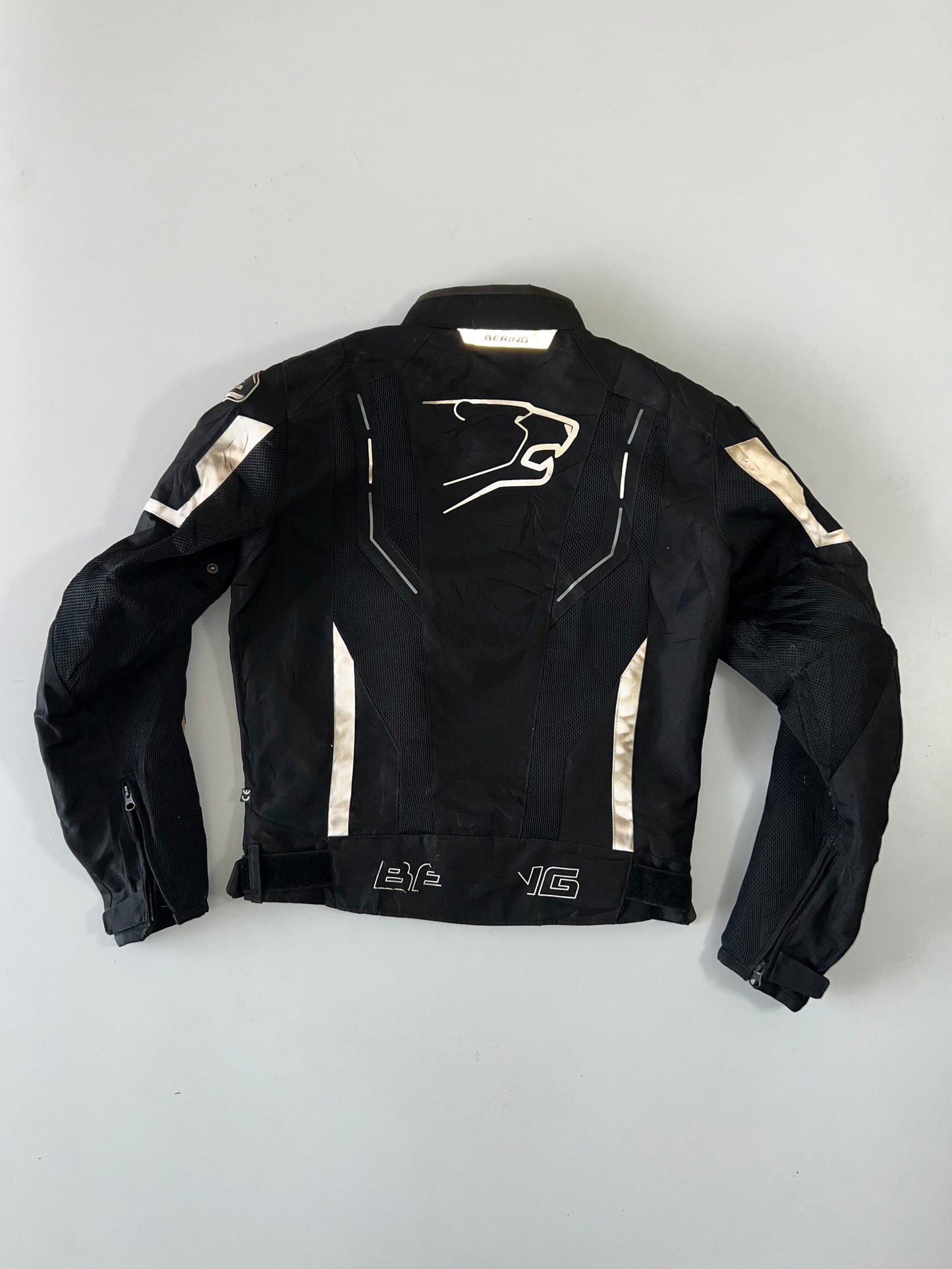 ! Super Premium Riding Jacket (PADDED) (M/L)