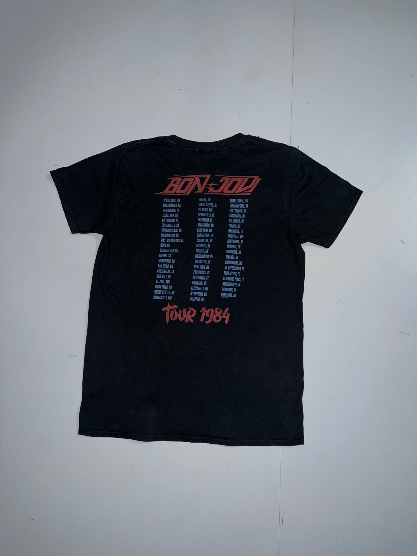 Bon Jovi Tour 84 T-Shirt OFFICIAL Vintage (S/M)