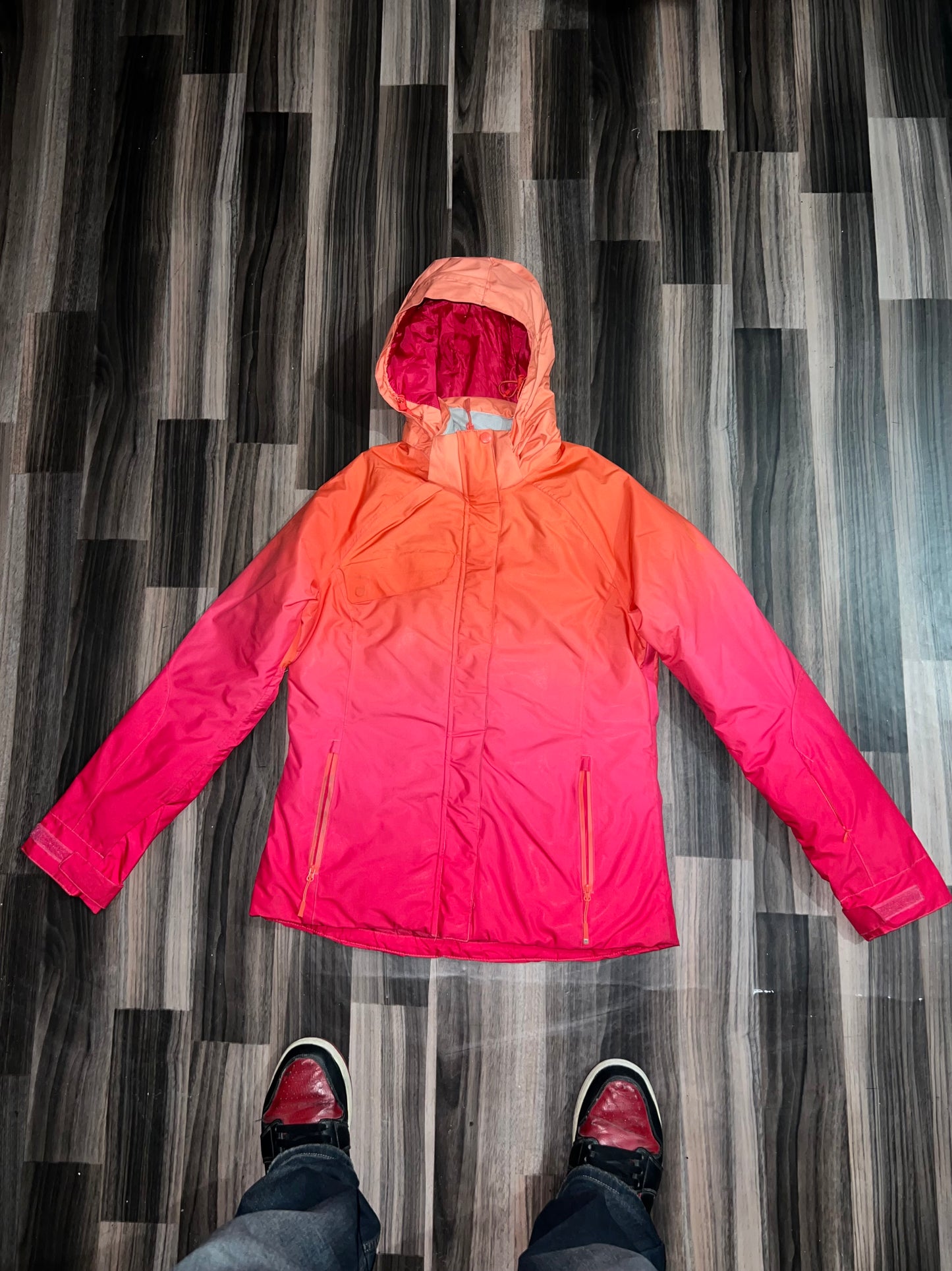 A Premium Jacket with Magnetic Buttons (S)