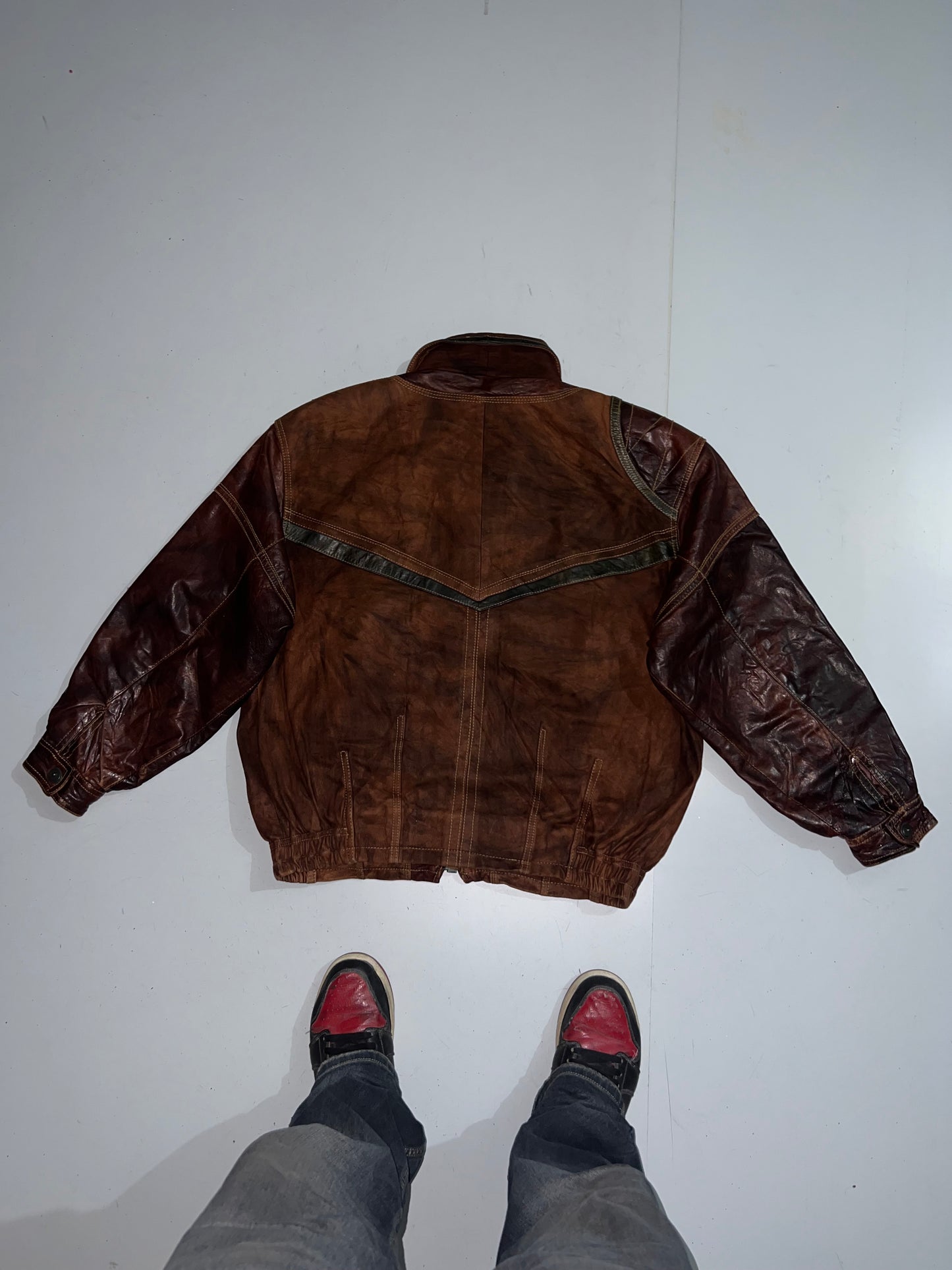 A *Super Premium Original Leather (RARE) (2XL/3Xl)