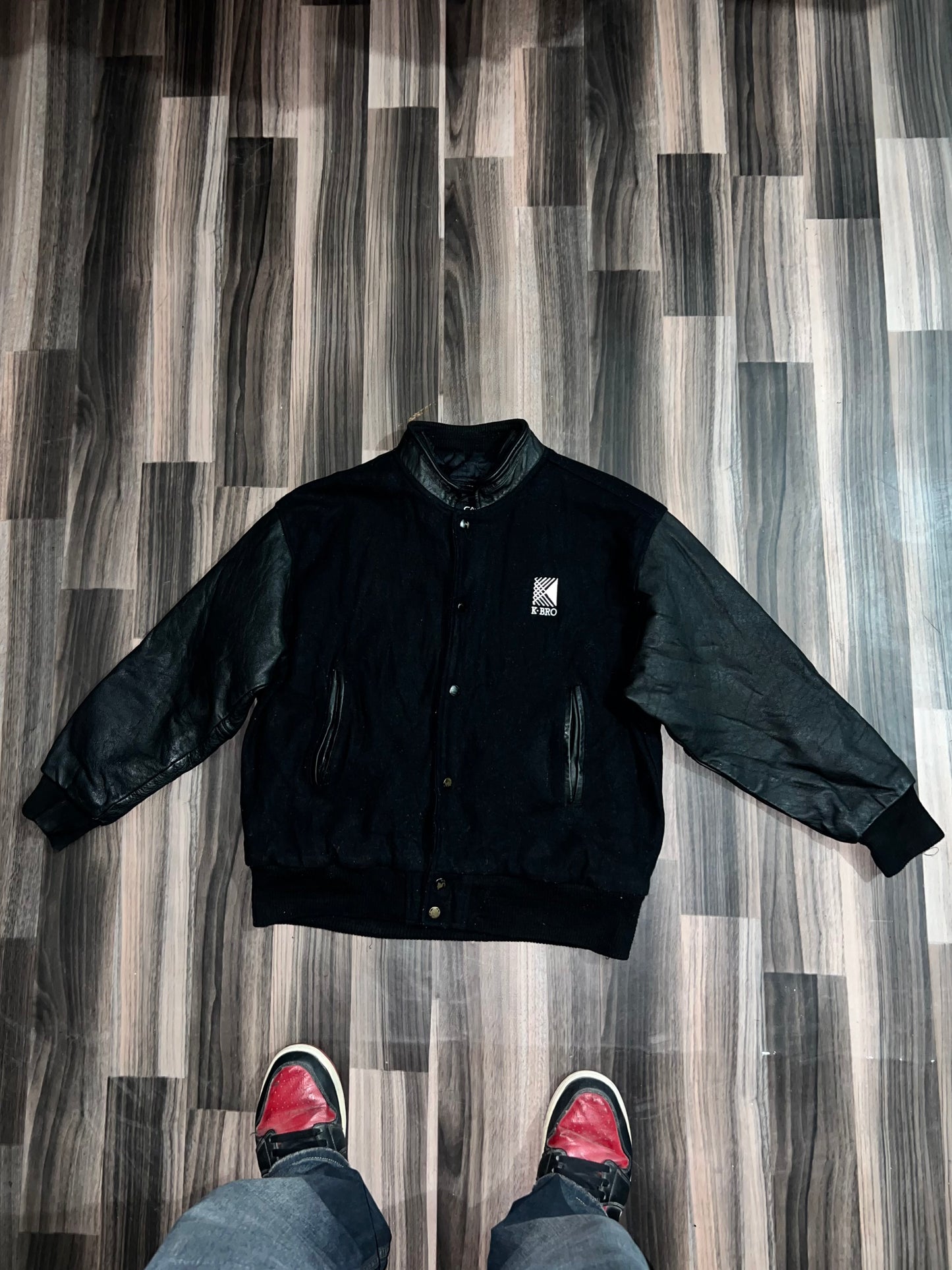 ZPremium Original Leather Sleeve Varsity Jackets (S/M)