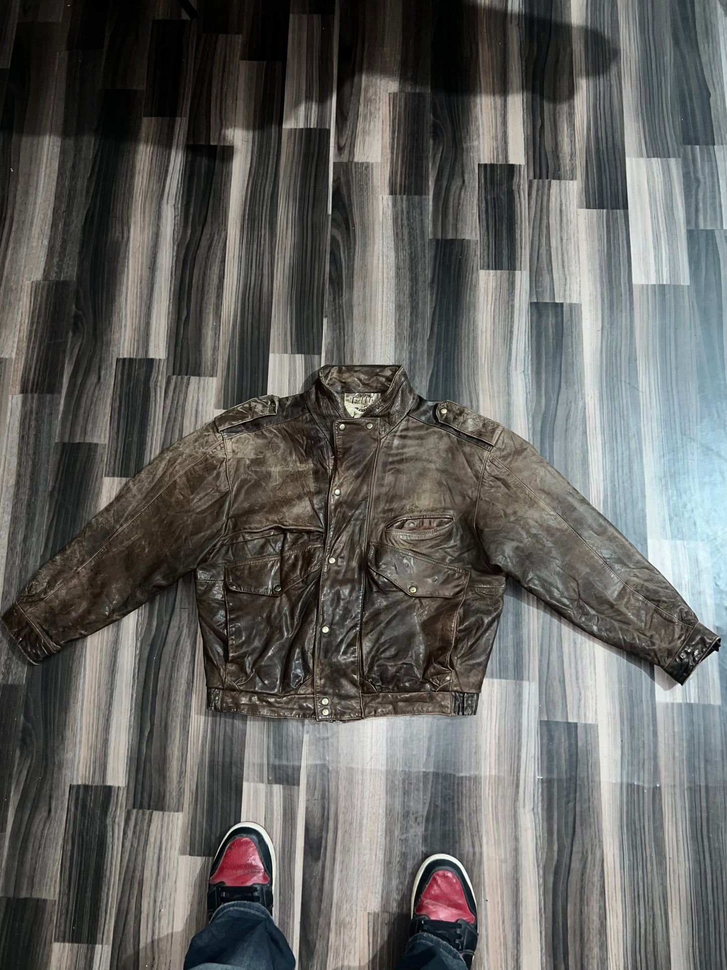 ZPremium Leather (Buy one get one free) can fit - S/M/L