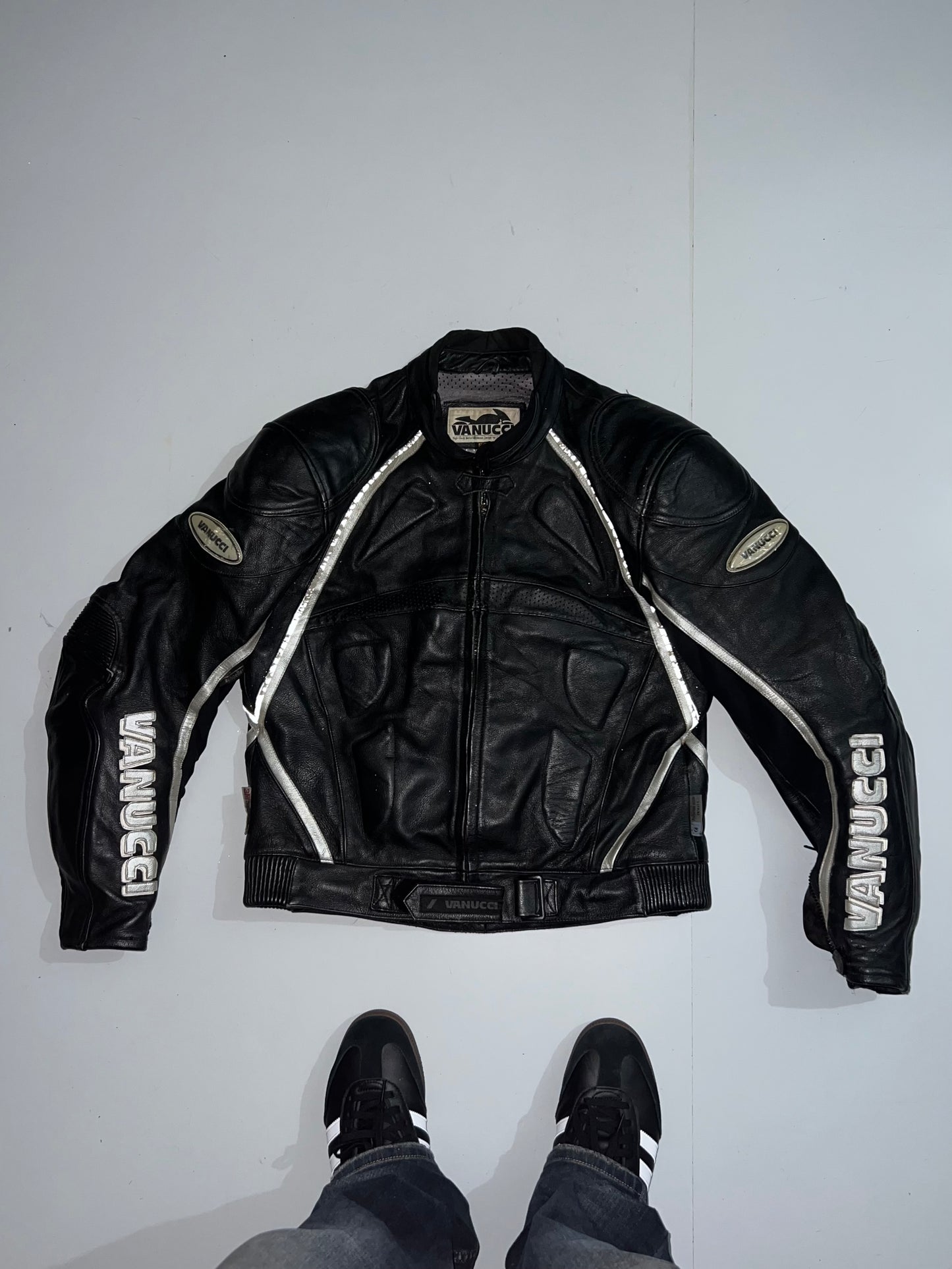 Z Original Leather Racing Jacket (RARE FIND) (Padding) (S/M)