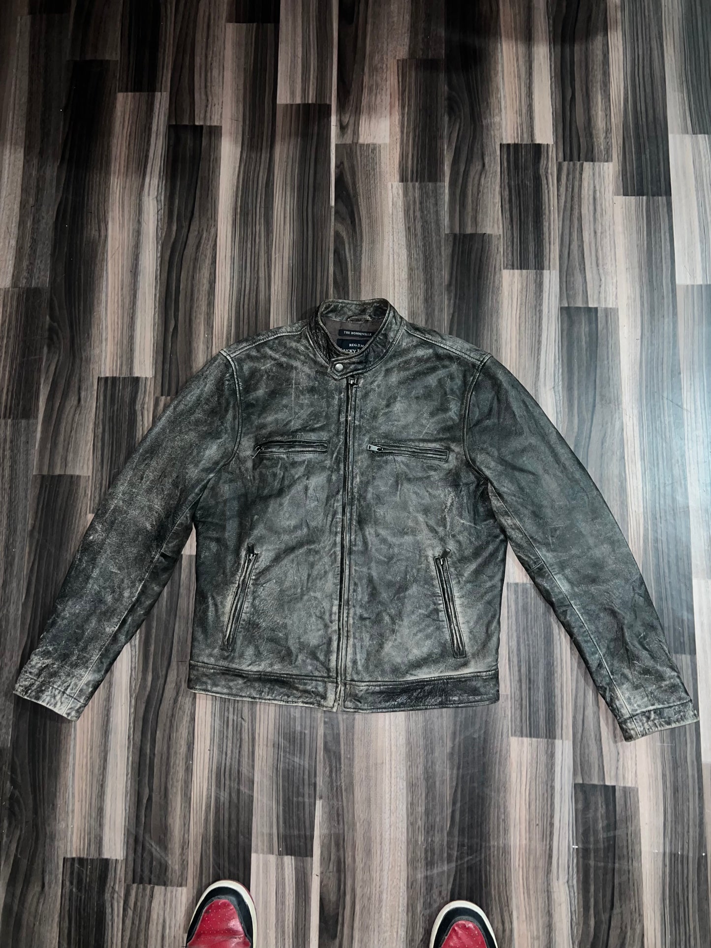 ZPremium Leather rare (buy one get one free) M/L