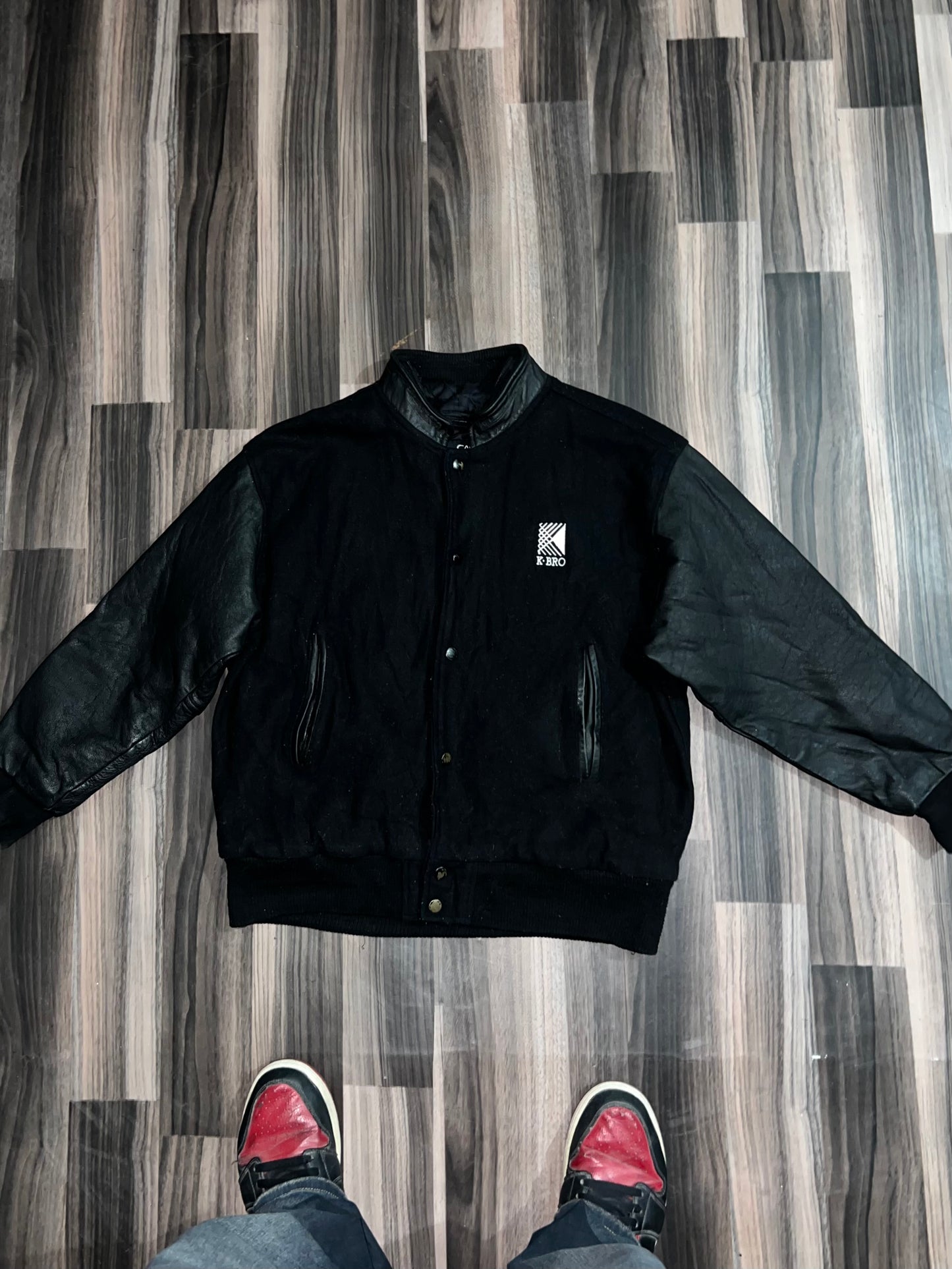 ZPremium Original Leather Sleeve Varsity Jackets (S/M)