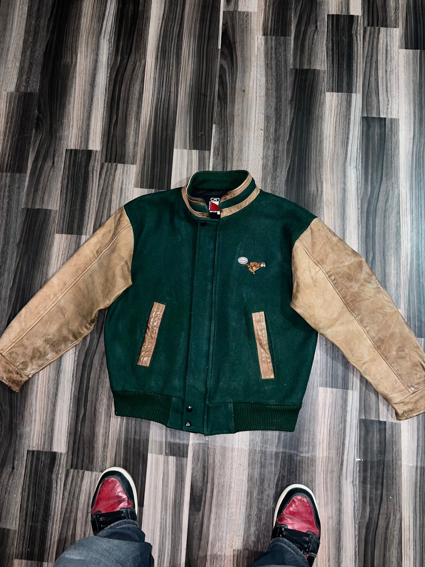 ZUltra Premium Leather Sleeve Varsity (S/M)