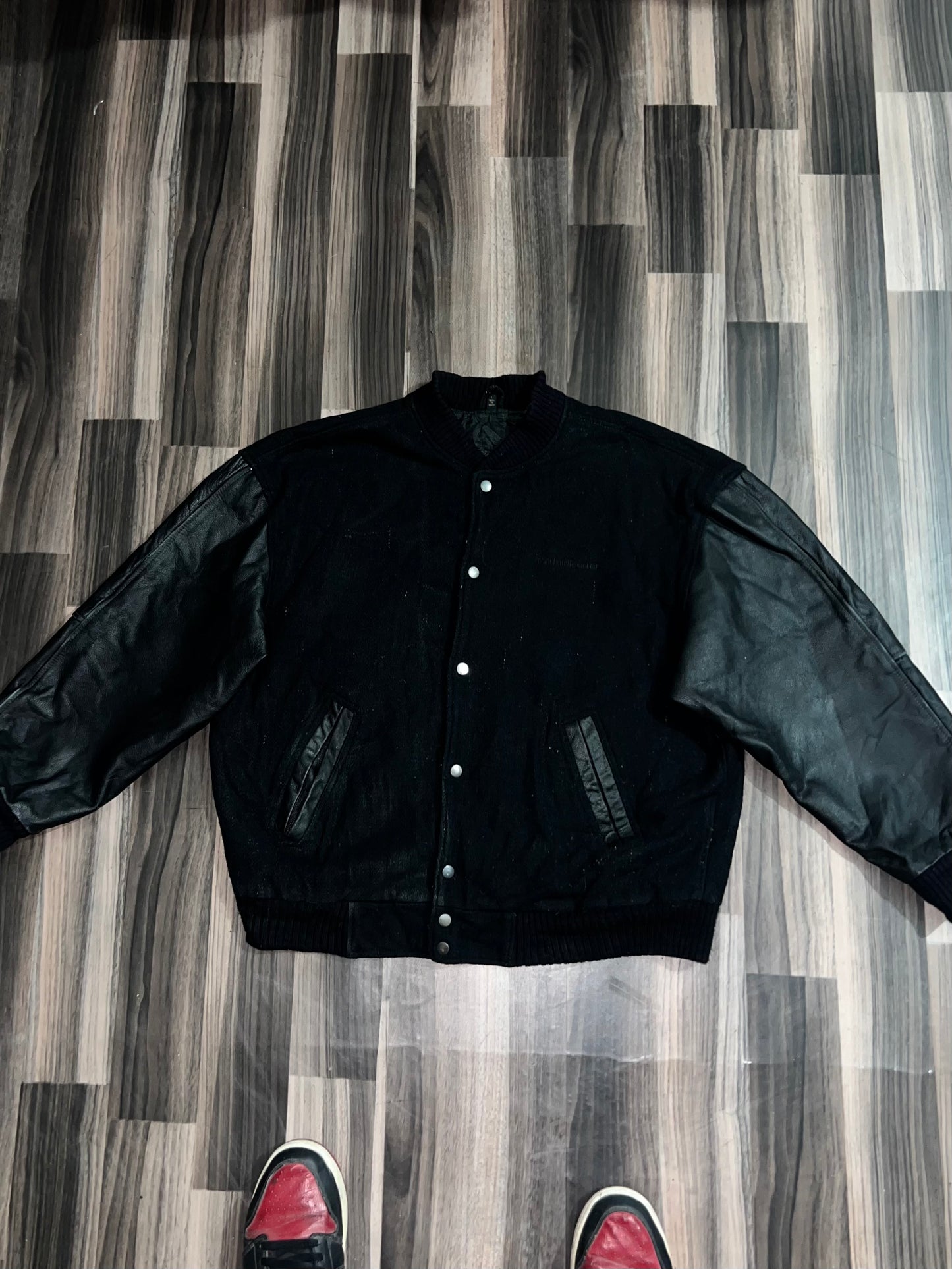 ZPremium Leather Sleeves(Buy one get one free) L/XL
