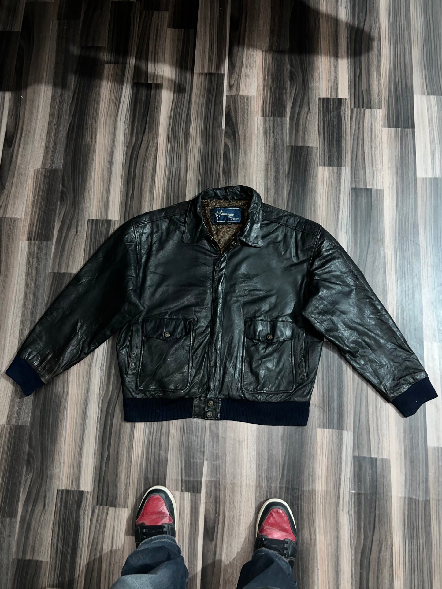 ZPremium Leather (Buy one get one free) L/XL