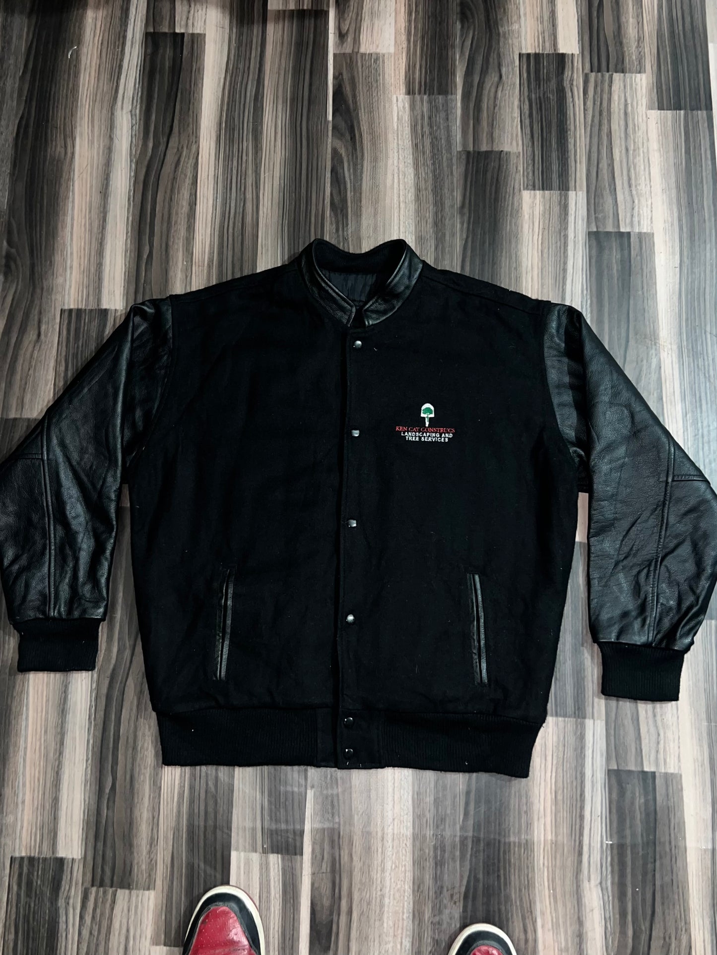 ZPremium Leather Varsity Jacket (Buy one get one free) XL/2XL