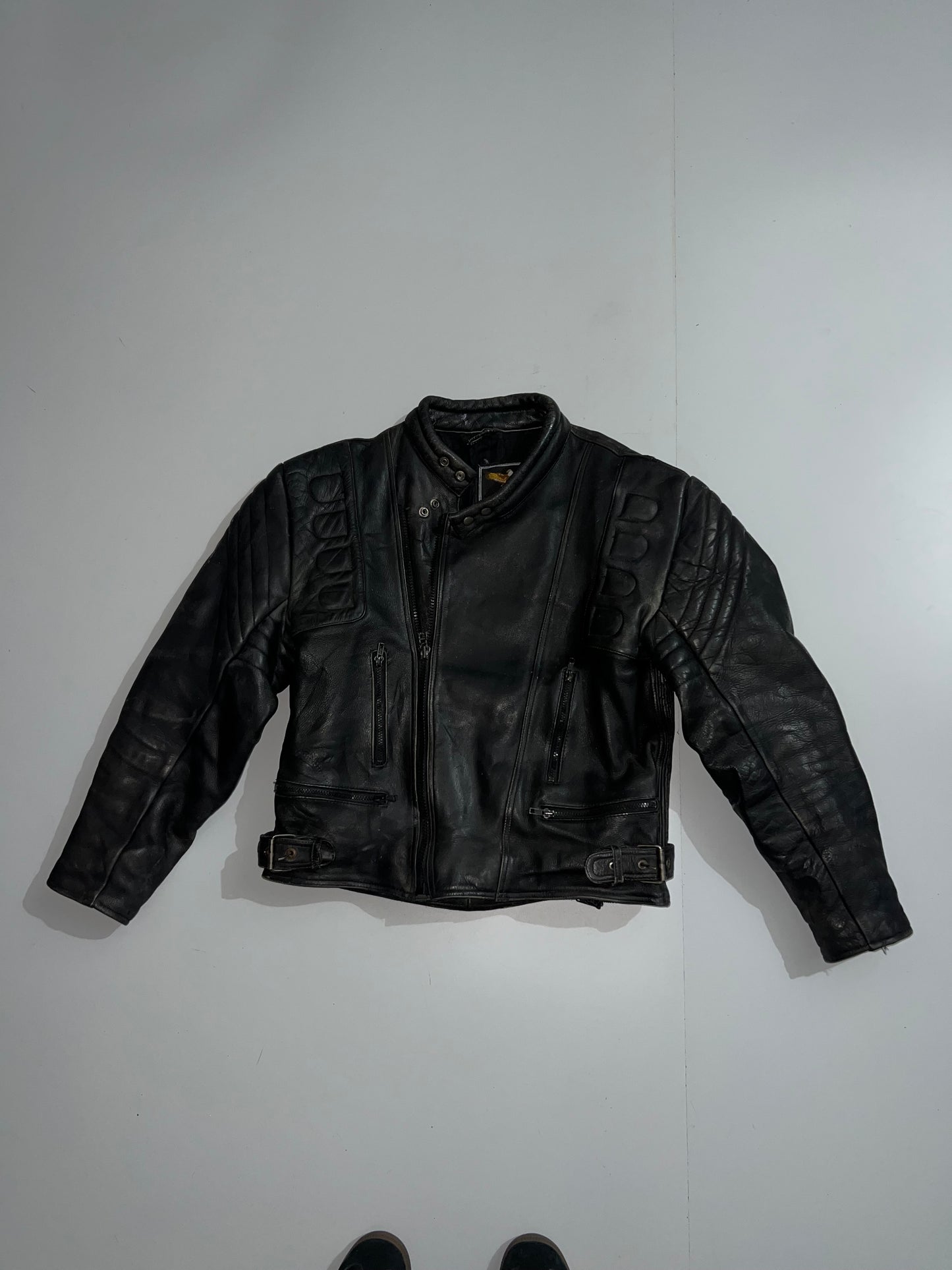 ! Super Premium Original Leather (RARE) (L)