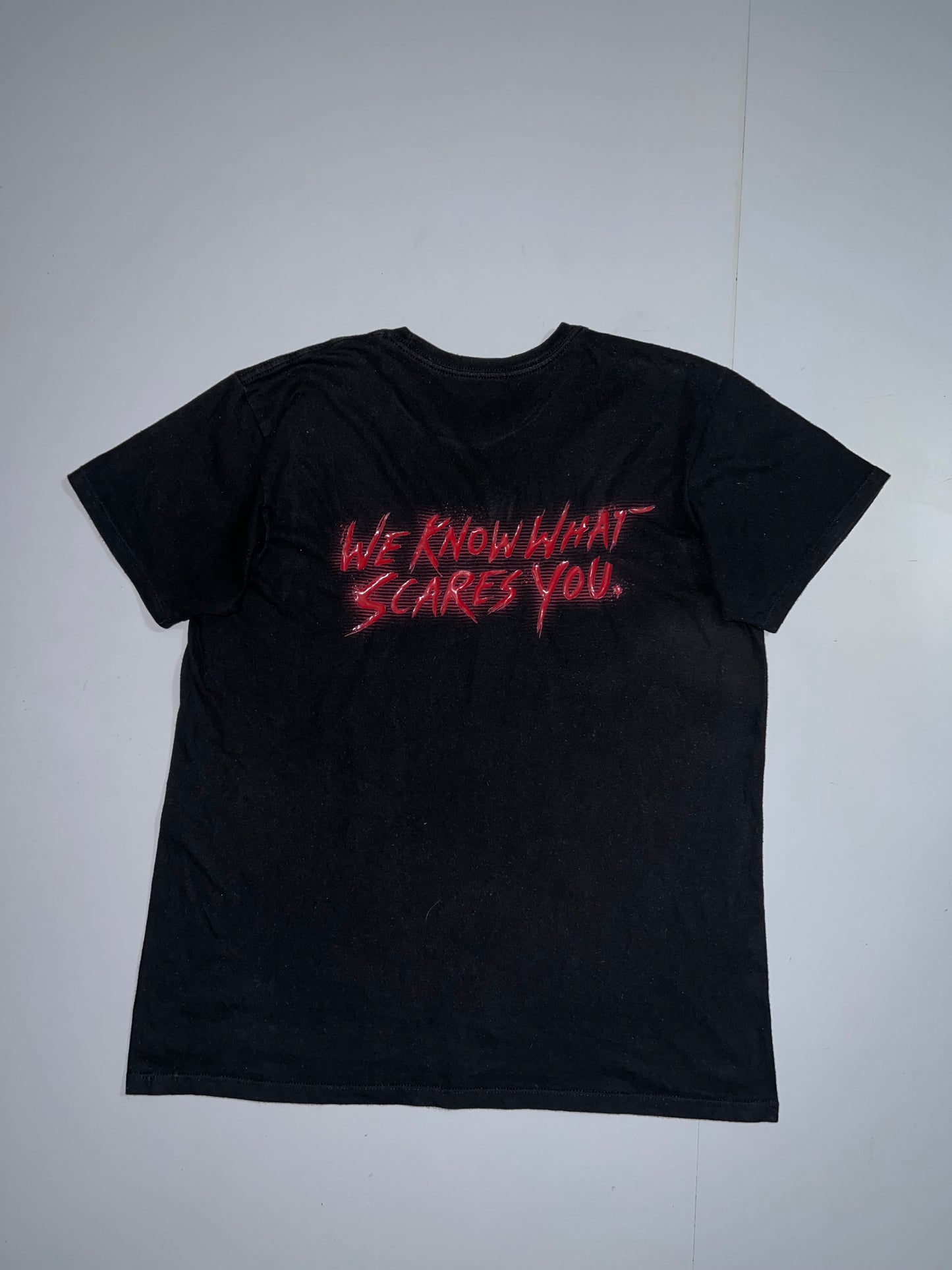 ! Stranger Things Tee Size - (L)