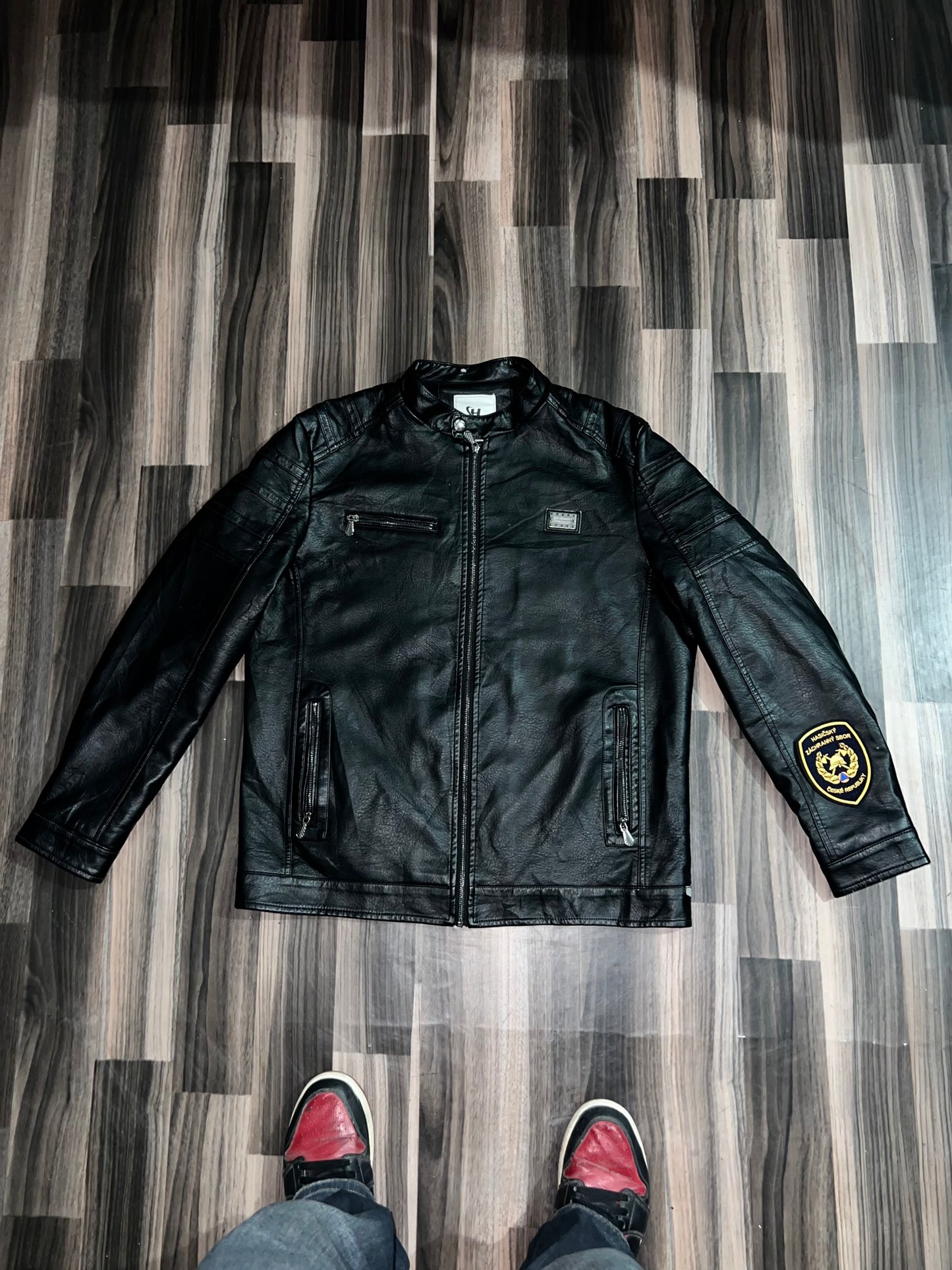 ZPremium Leather(Buy one get one free) XL/2Xl