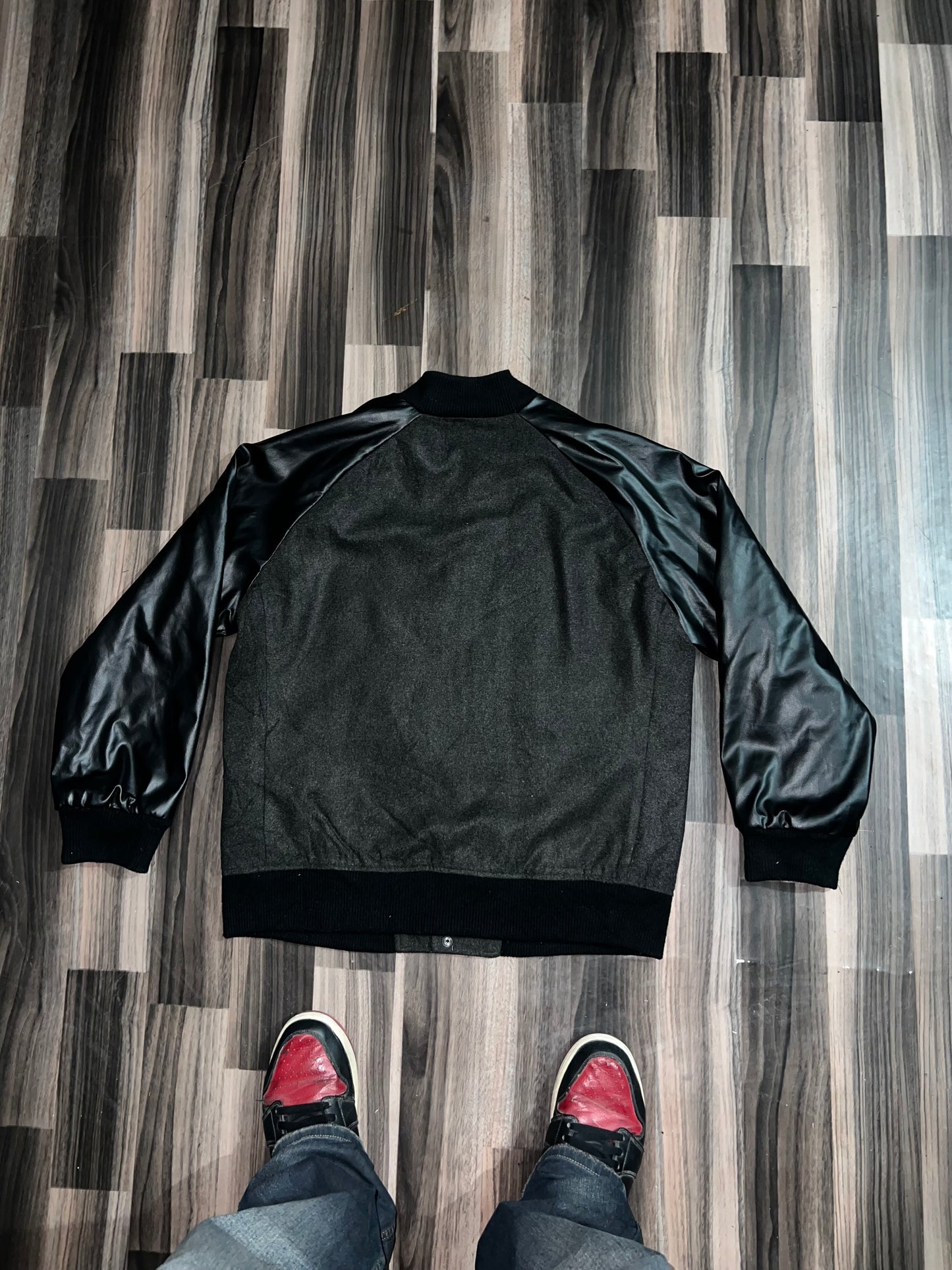 ZUNIQLO Original Leather Sleeve Jacket (L/XL)