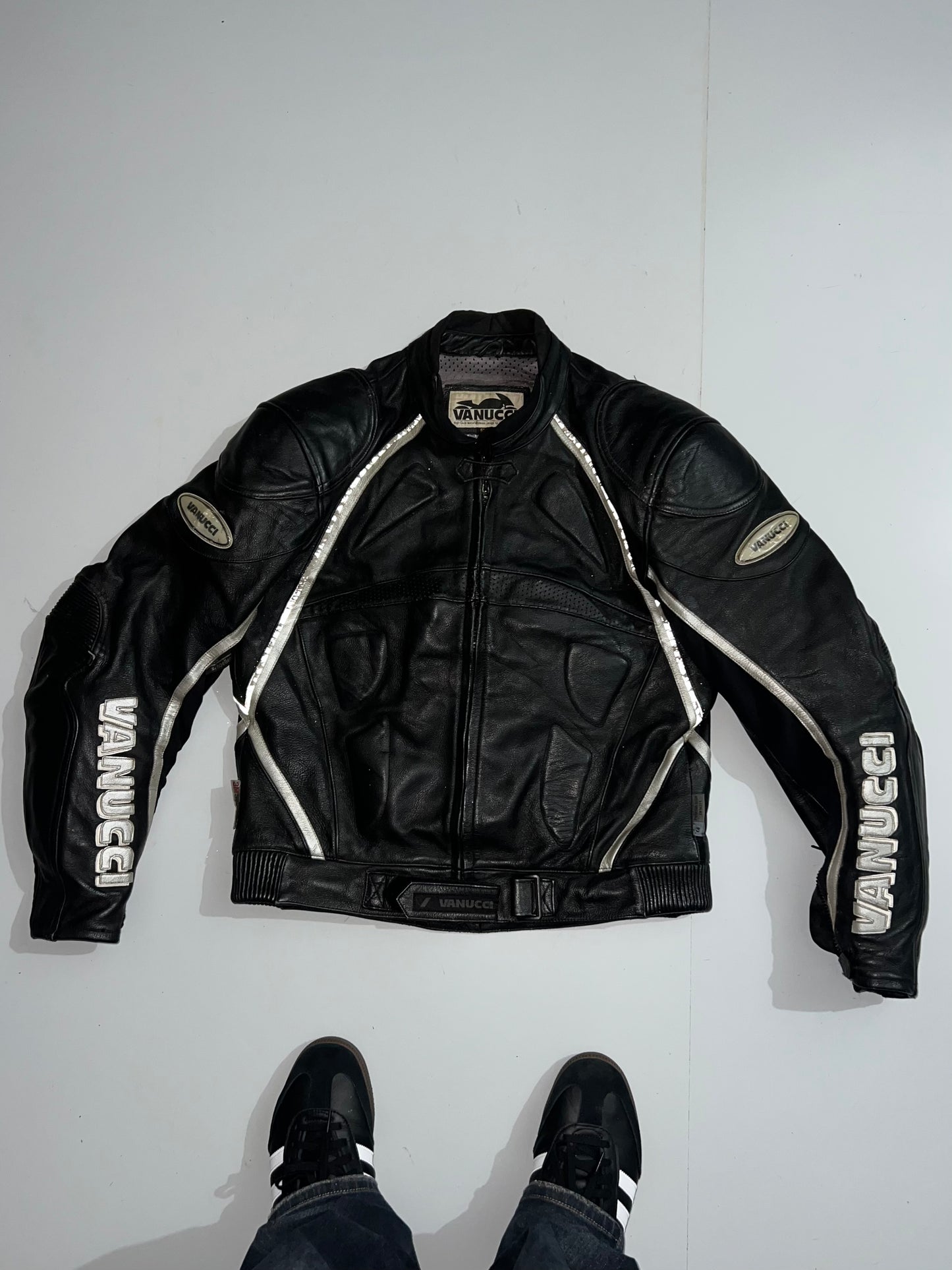 Z Original Leather Racing Jacket (RARE FIND) (Padding) (S/M)