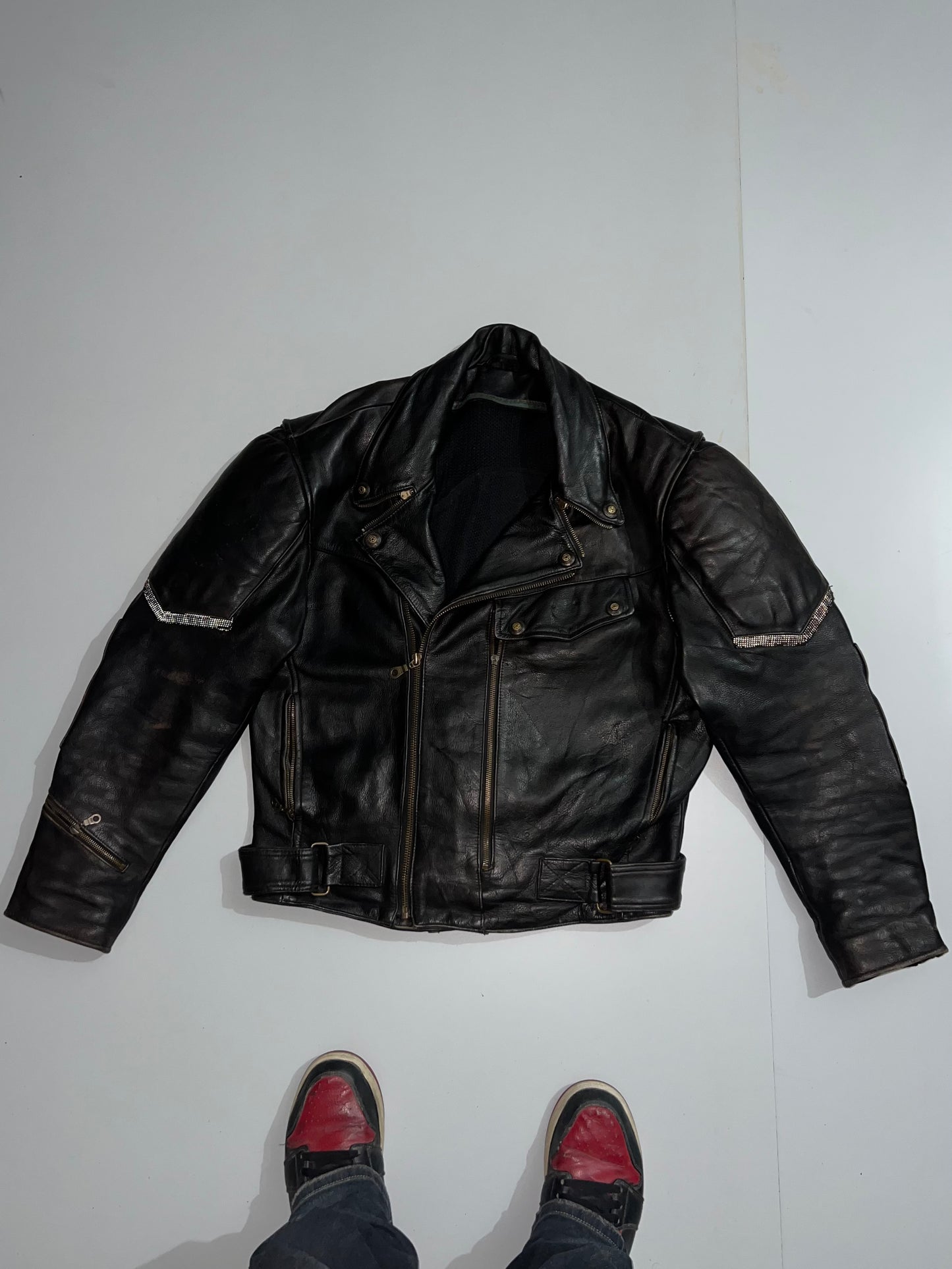 ZULTRA Premium Original Leather(RARE) Jacket (L/XL)