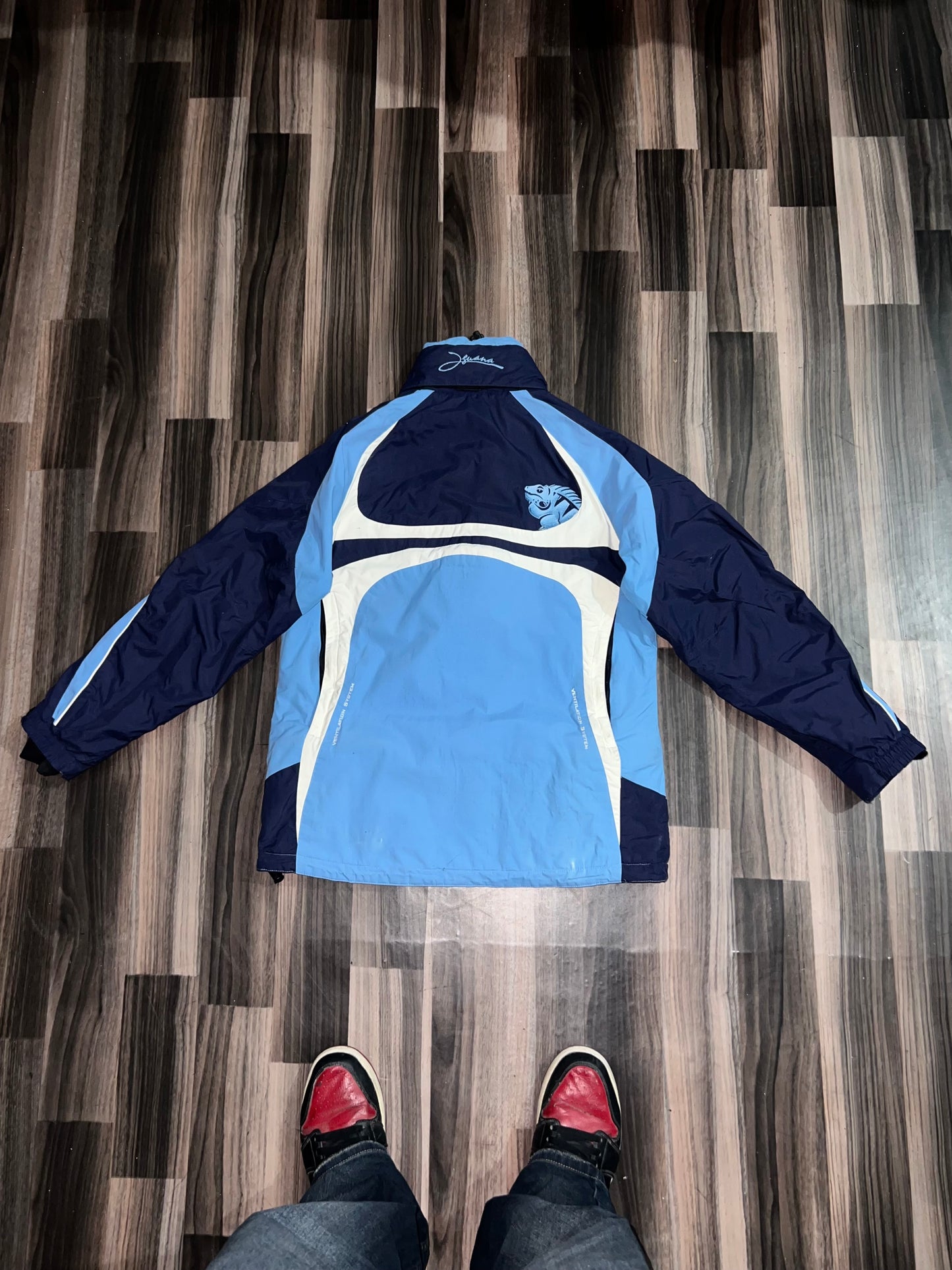 ZPremium Jacket(Buy one get one free)L/Xl