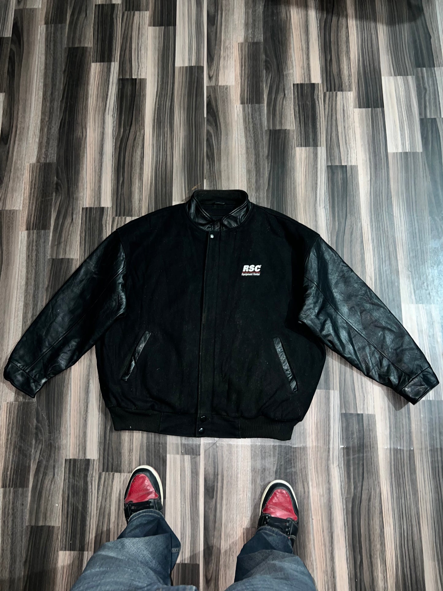 zPremium Leather Varsity Jacket (XL/2Xl)
