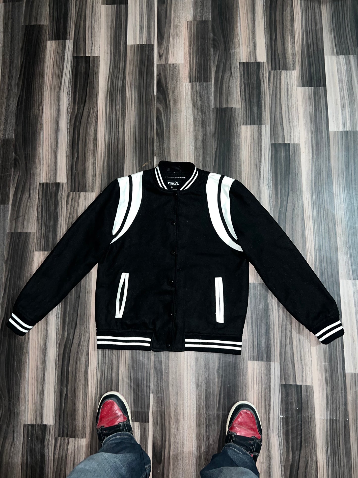 ZPremium Minimal Varsity Jacket (S/M)