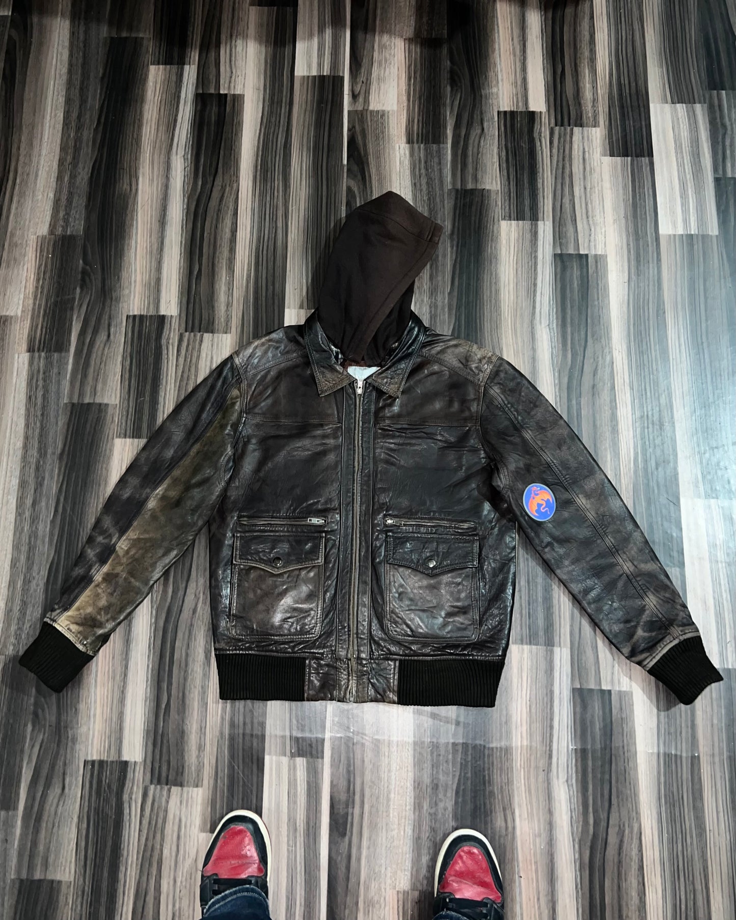 Premium Leather(Buy one get one free)M/L/Xl