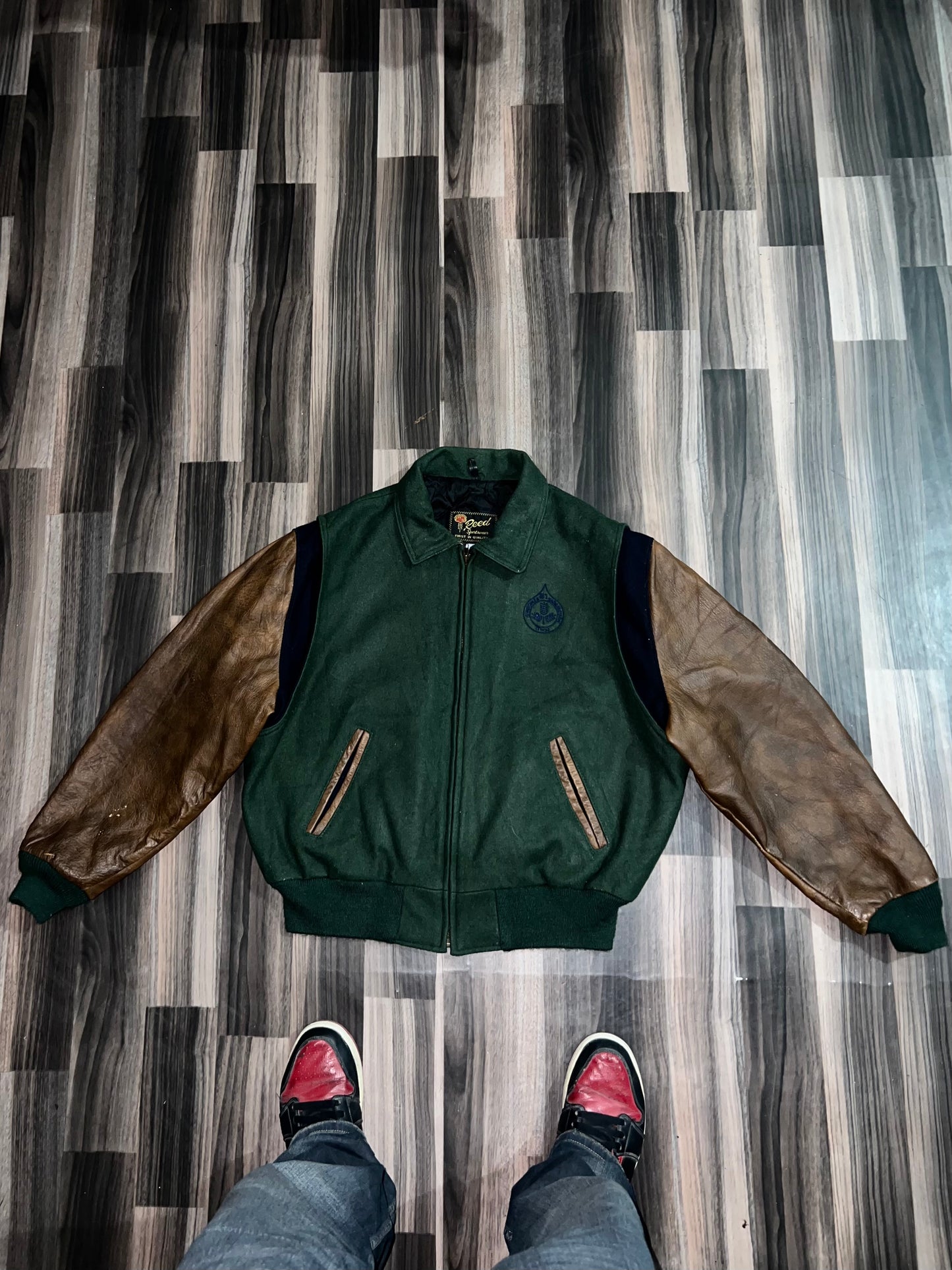 ZUltra Premium Leather Sleeve Varsity Jacket (RARE COLOUR) (L/XL)