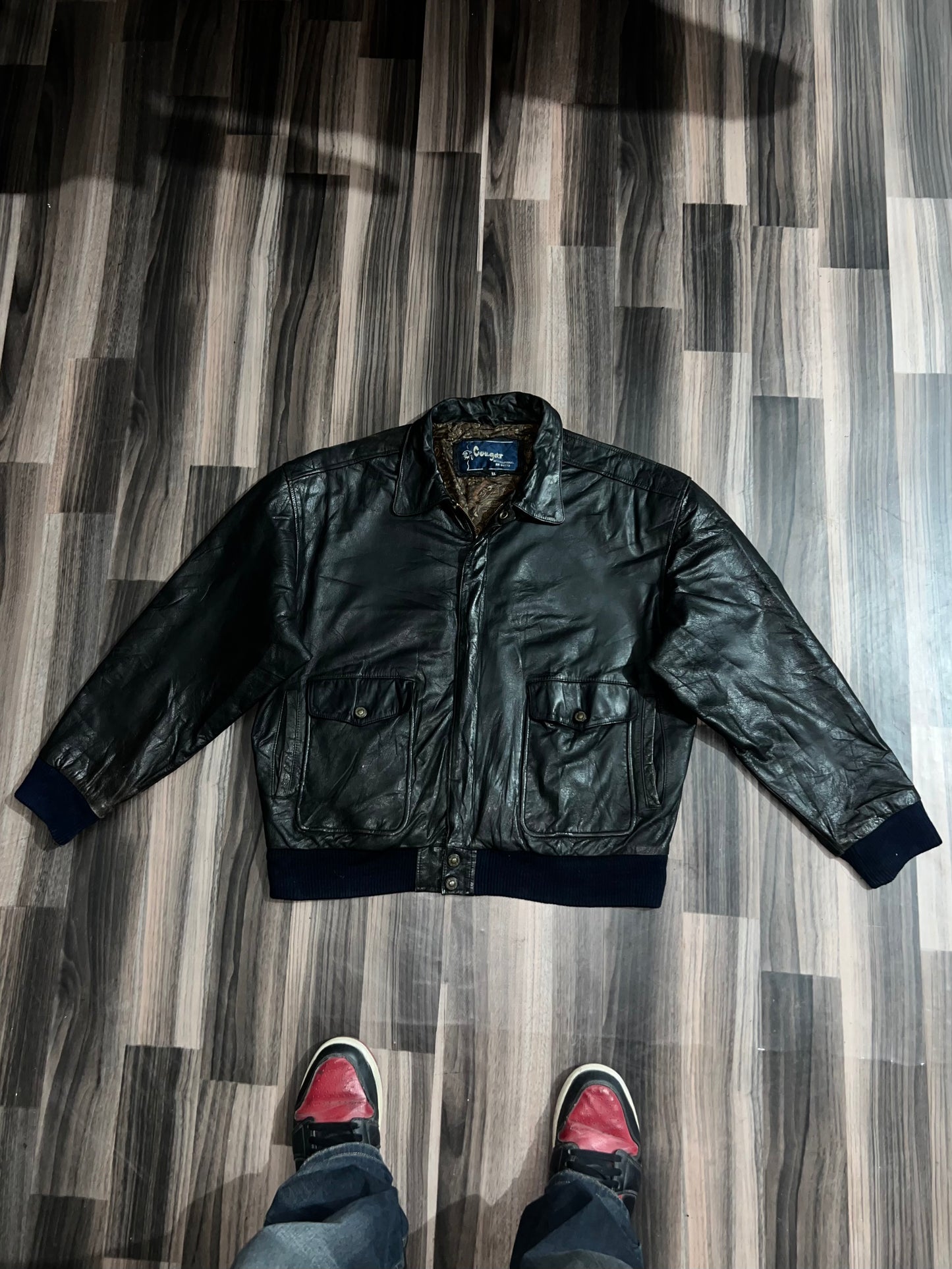 ZPremium Leather (Buy one get one free) L/XL