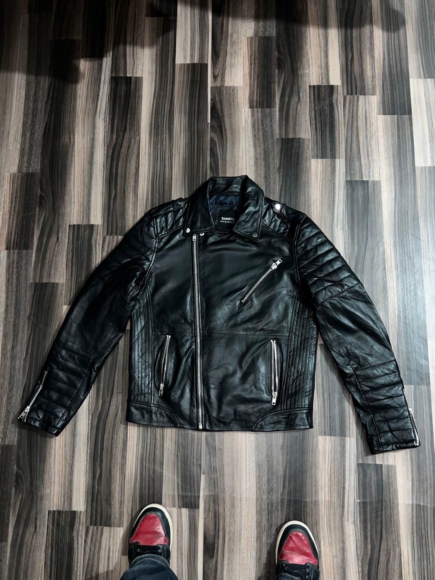 ZPremium Leather (Buy one get one free) M/L
