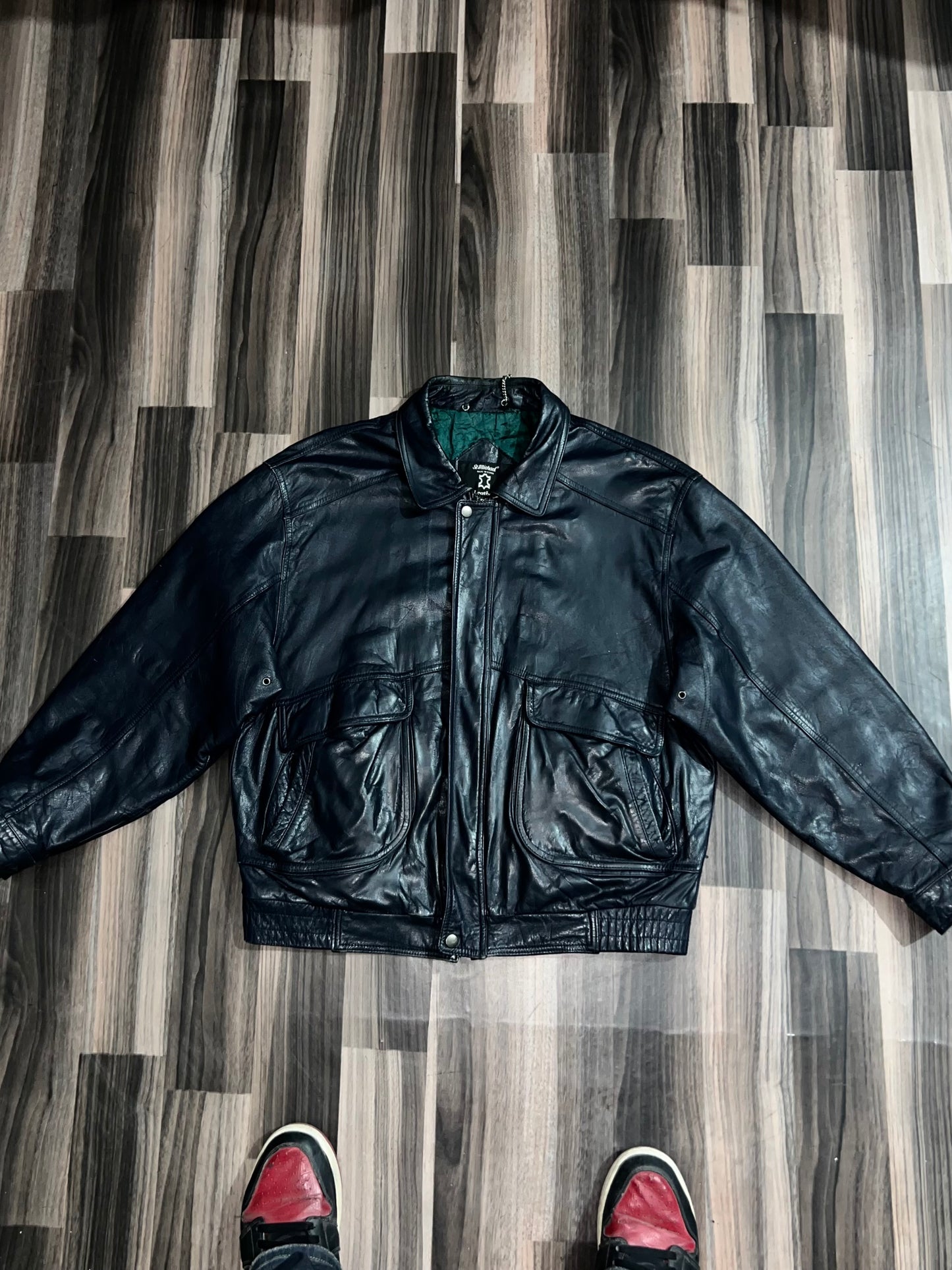 Ultra Premium Leather(Buy one get one free) L/XL