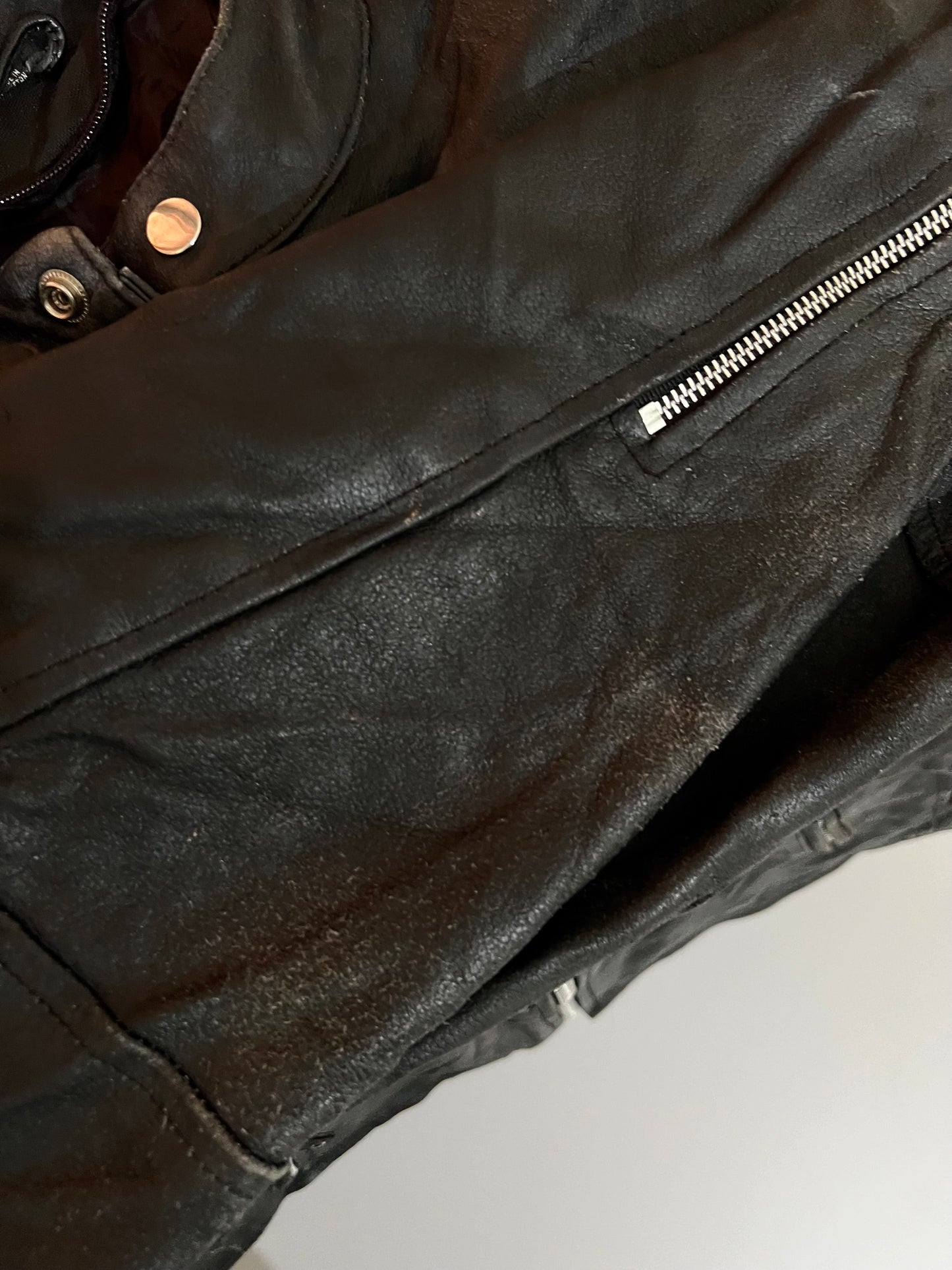 ZSuper Premium Original Leather (Many hidden pockets) (L)