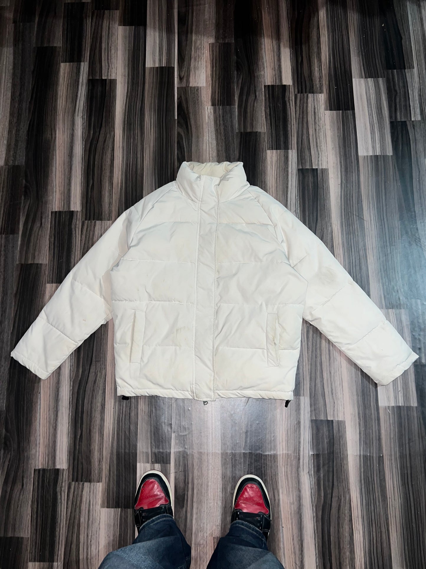 A Premium Puffer(Buy one get one free) L/XL