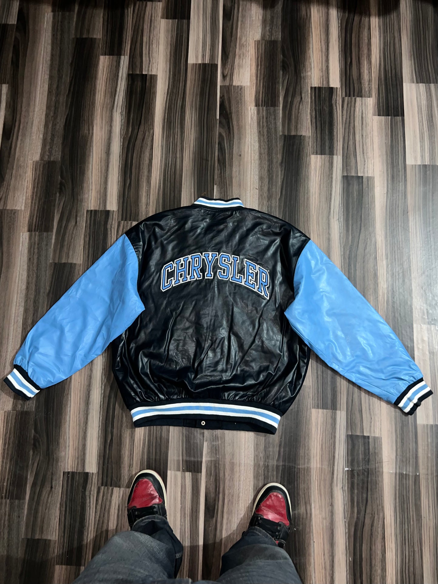 ZUltra Premium Original Leather (L/XL) *Marks on sleeve