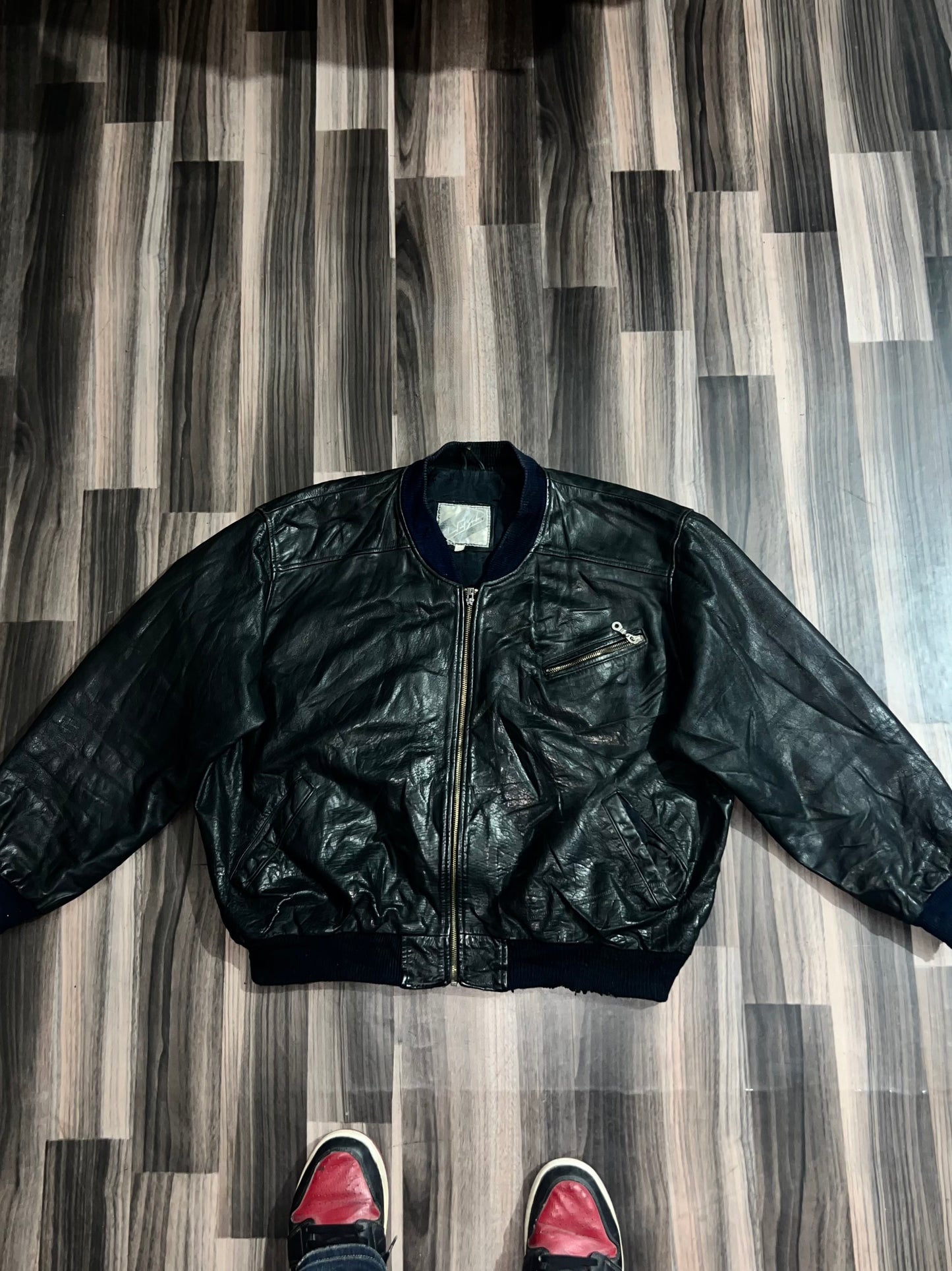 A Premium Leather, Lil defects(BOGO)